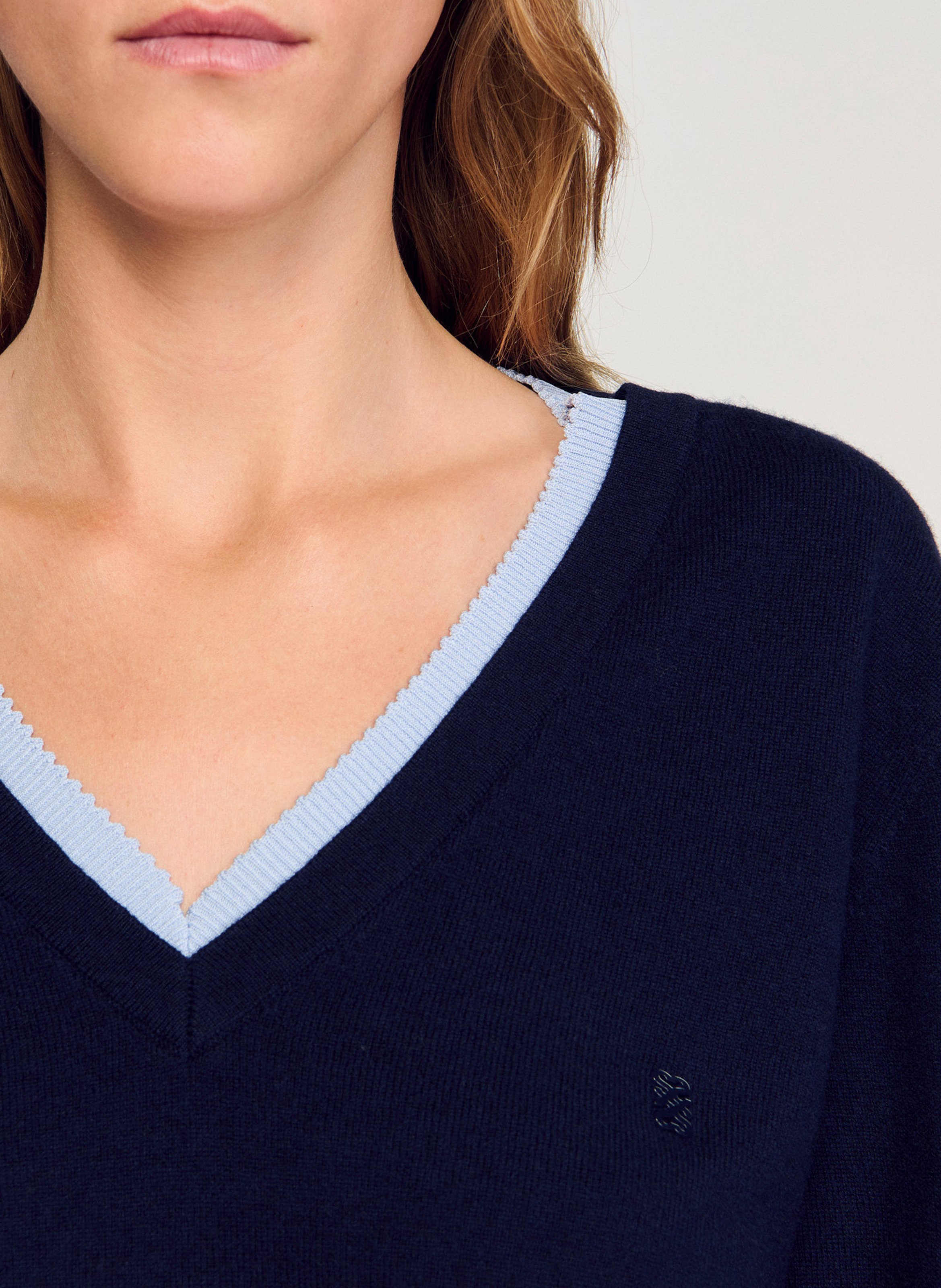 Pull oversize col v en laine et cachemire Bleu