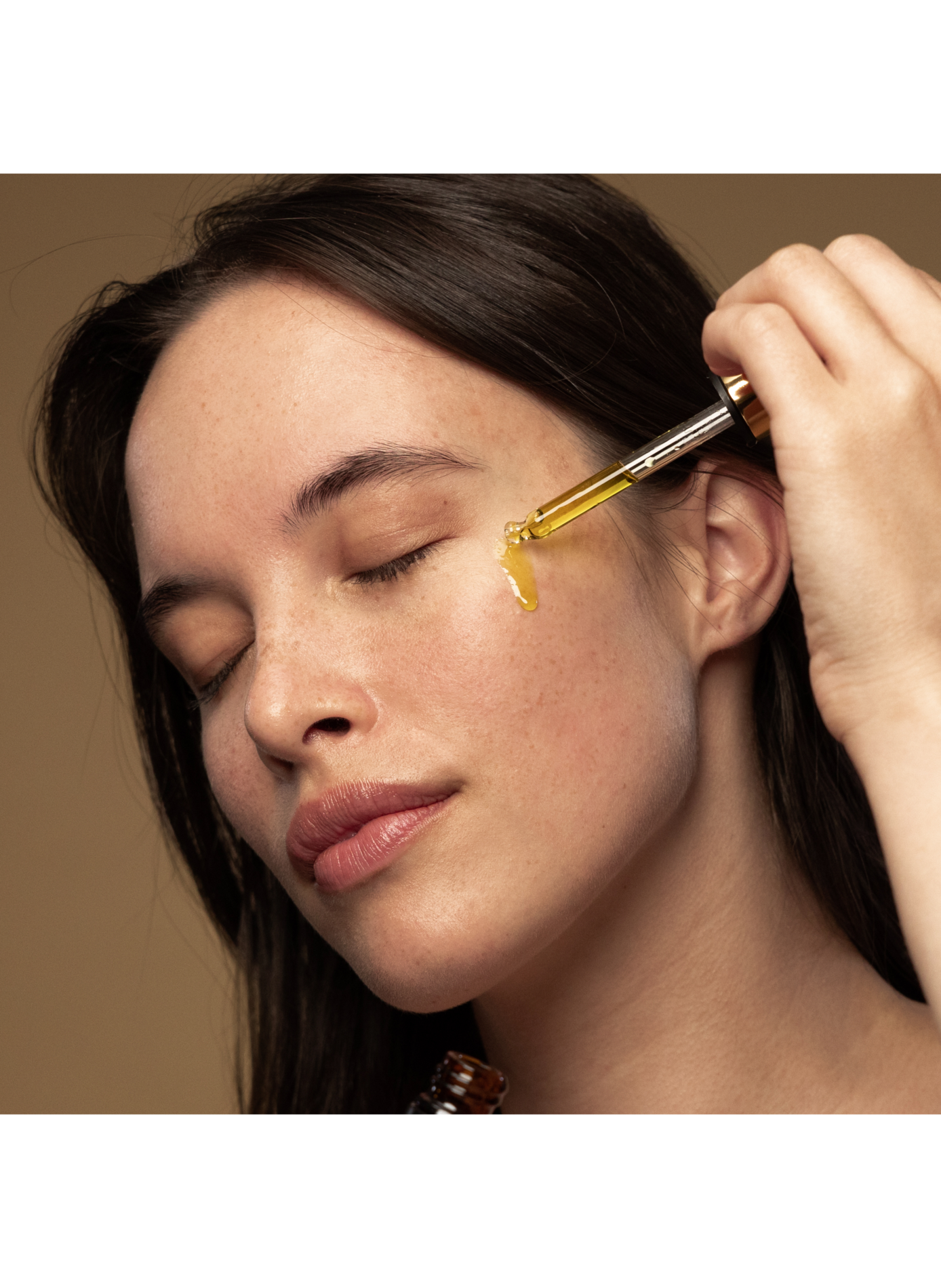 Divine - Huile visage cynorrhodon et avocat ANTIPODES No color