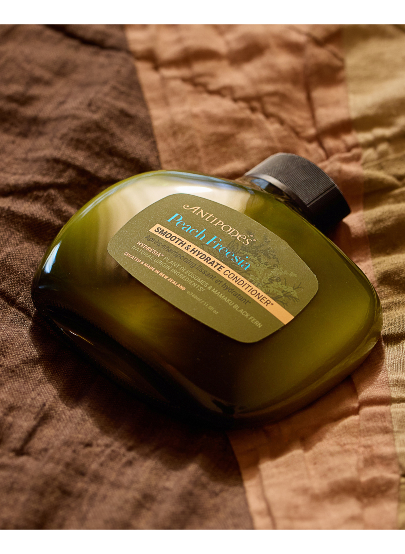 Après-shampoing Pêche Freesia Lissant et Hydratant ANTIPODES No color