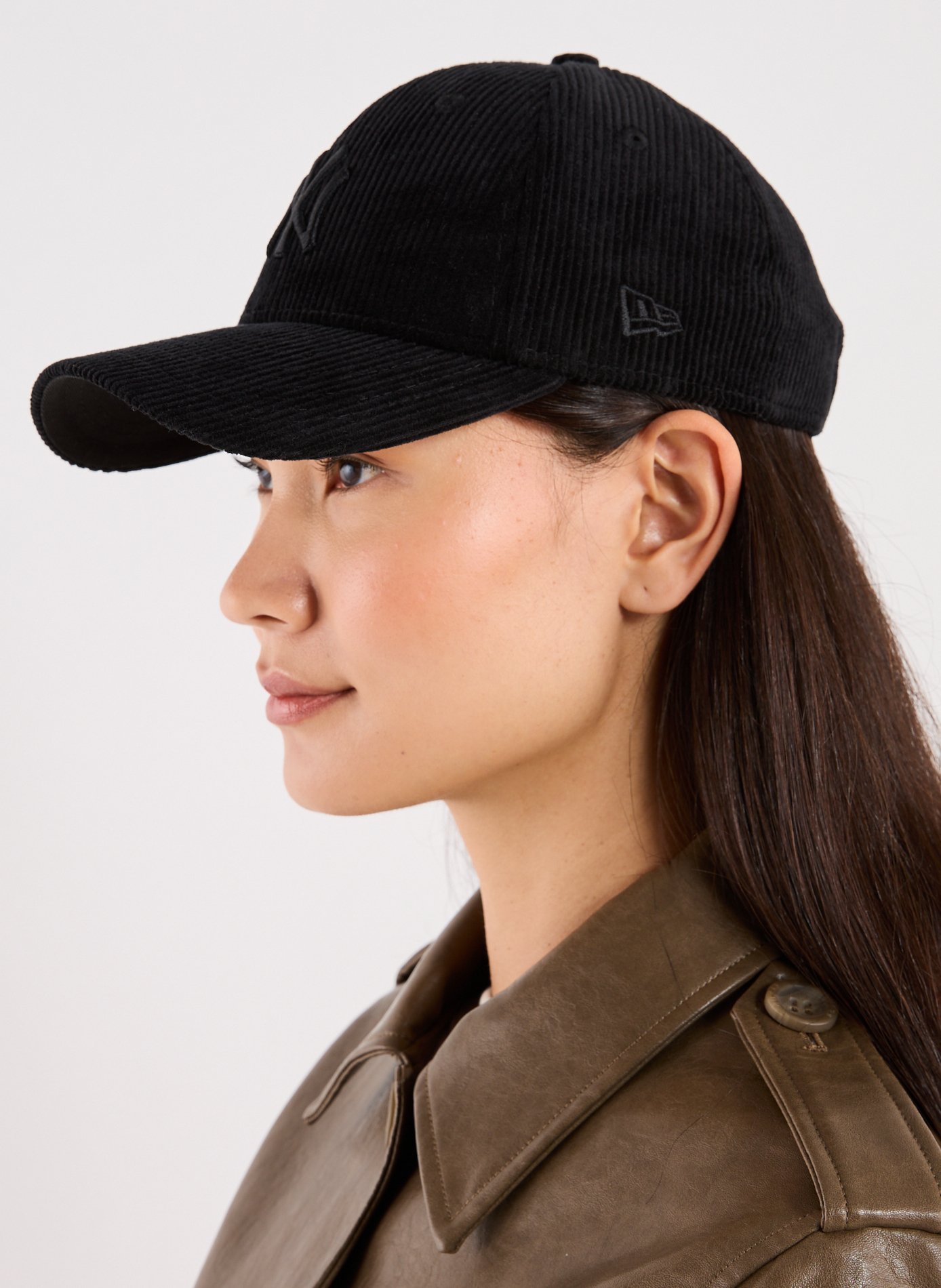 Casquette côtelé en coton NEW ERA Noir