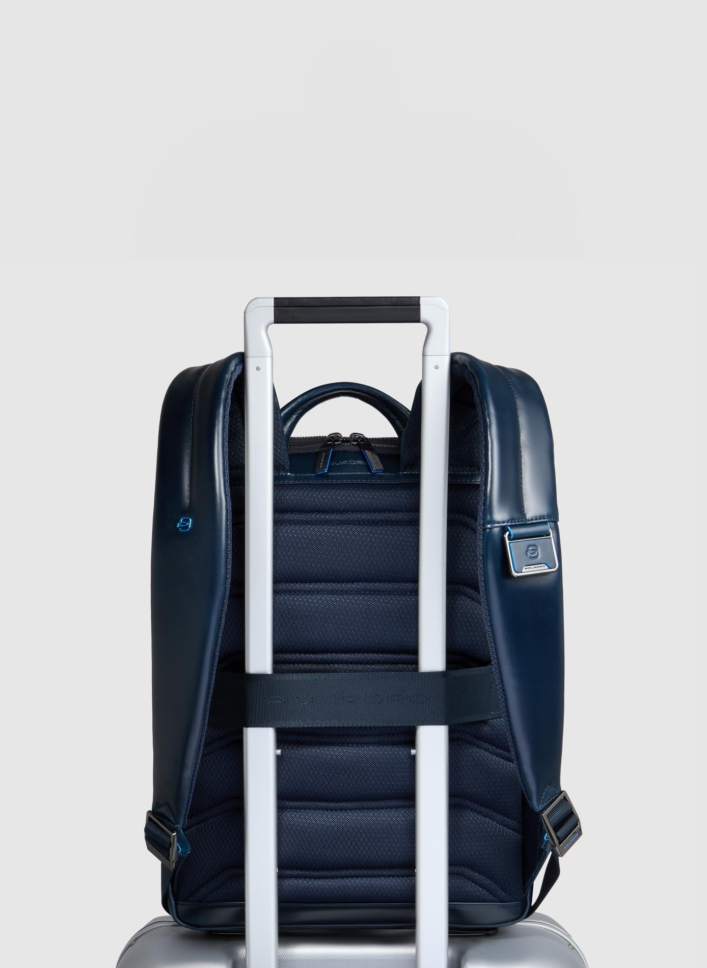 Sac à dos personnalisable pour ordinateur 14" PIQUADRO Bleu