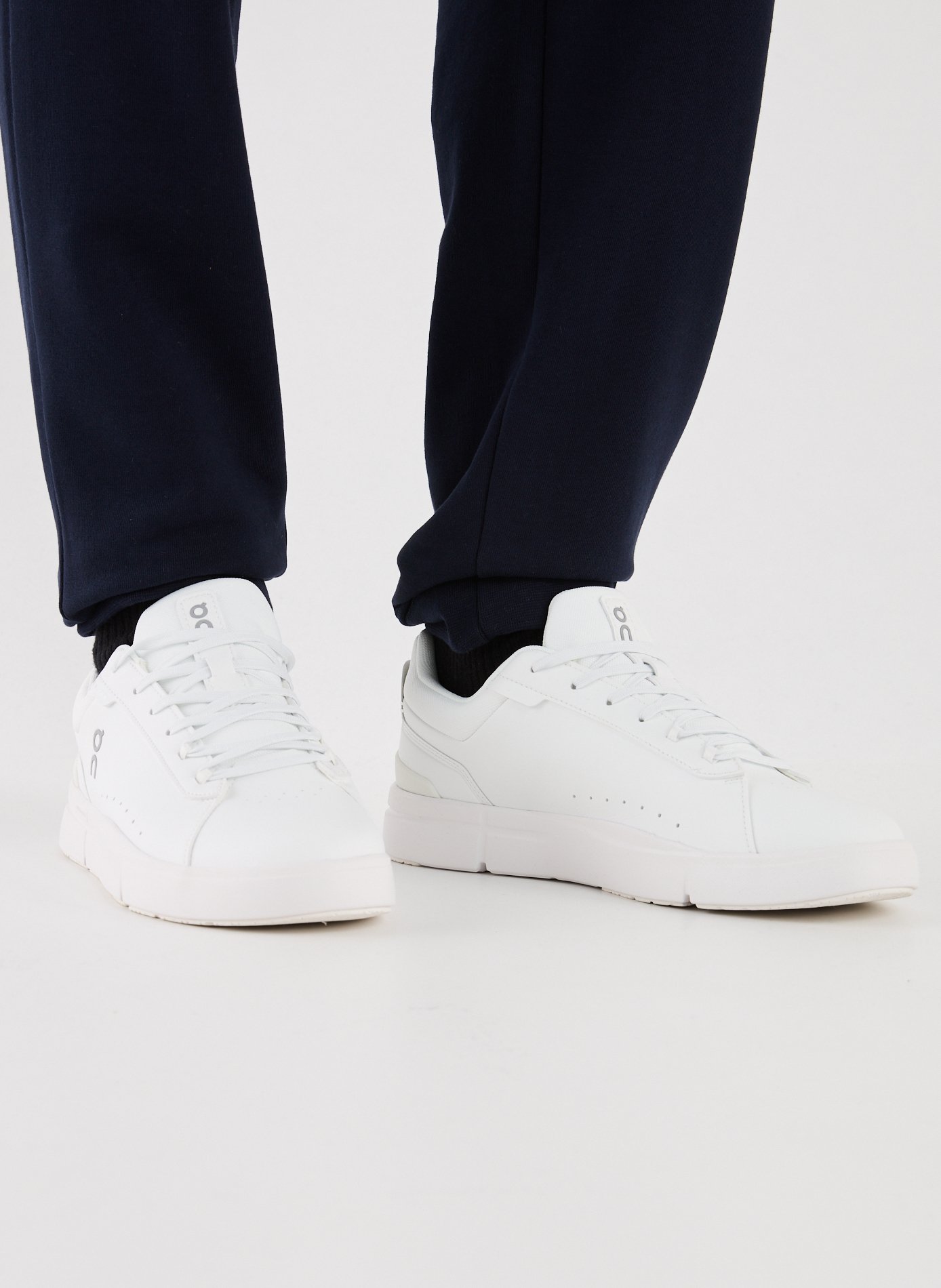 The Roger sneakers  ON RUNNING White