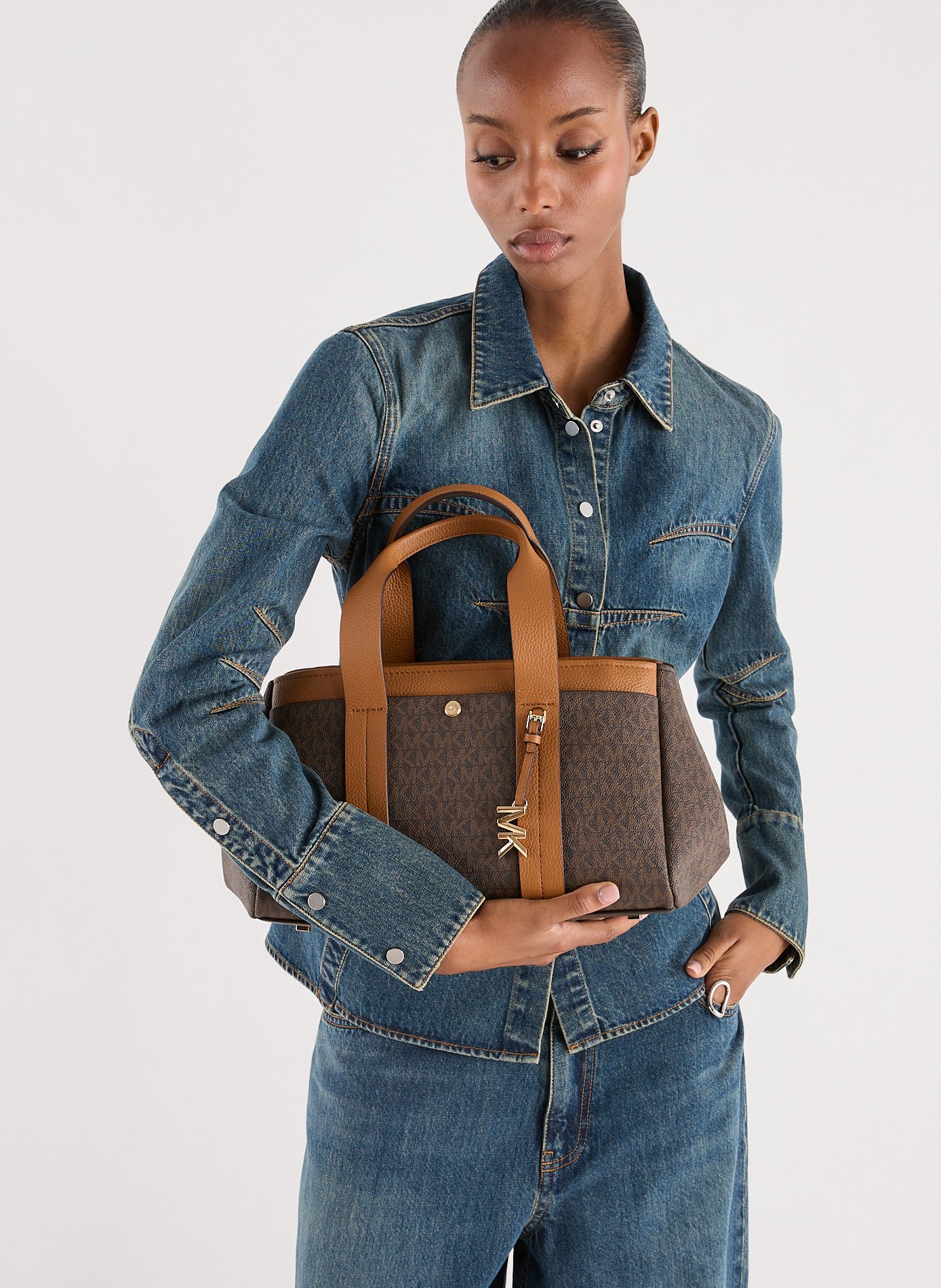 Romee signature printed handbag MICHAEL KORS Brown