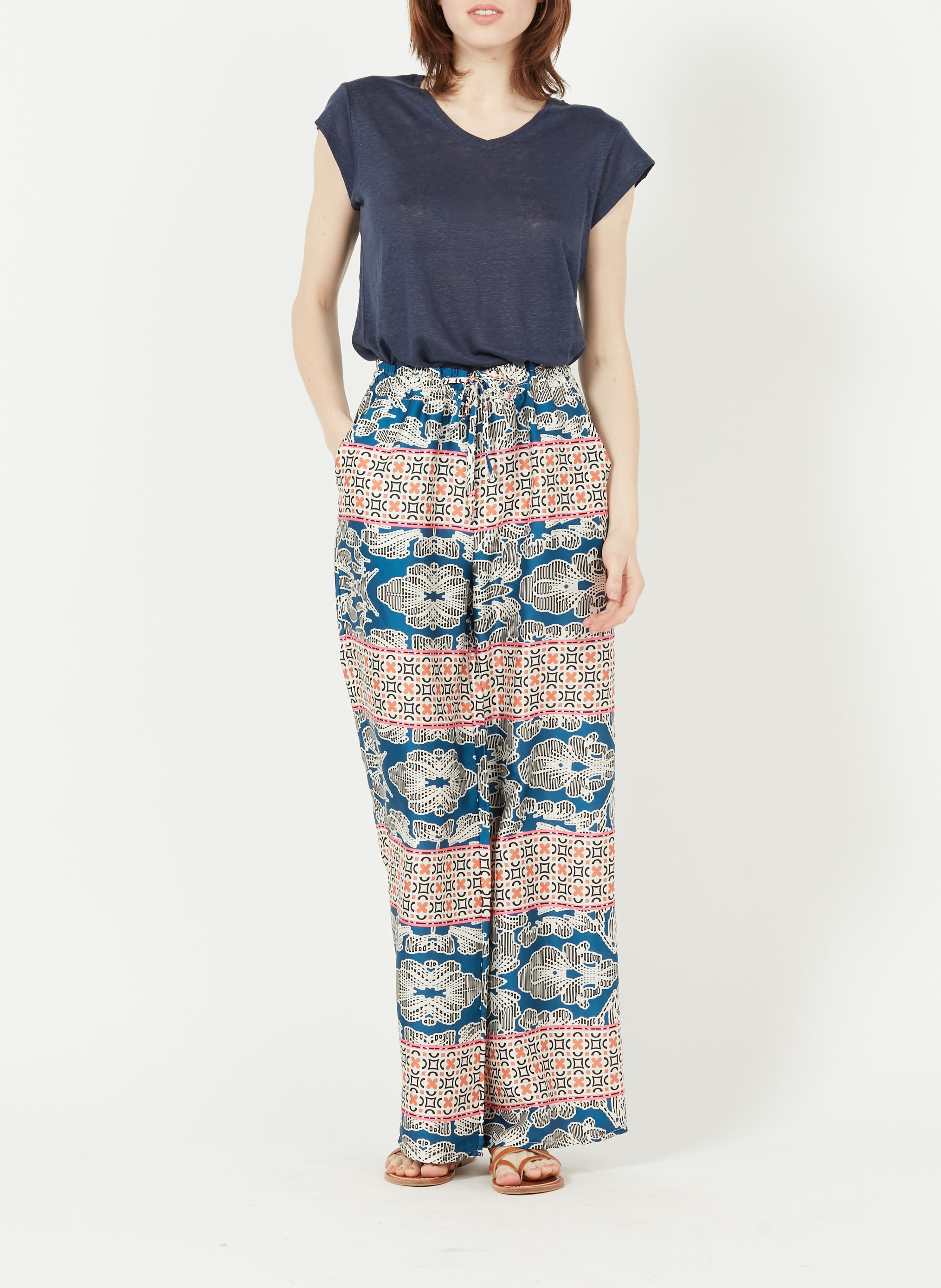 Recht T-shirt met V-hals van linnen LA FEE MARABOUTEE Blauw