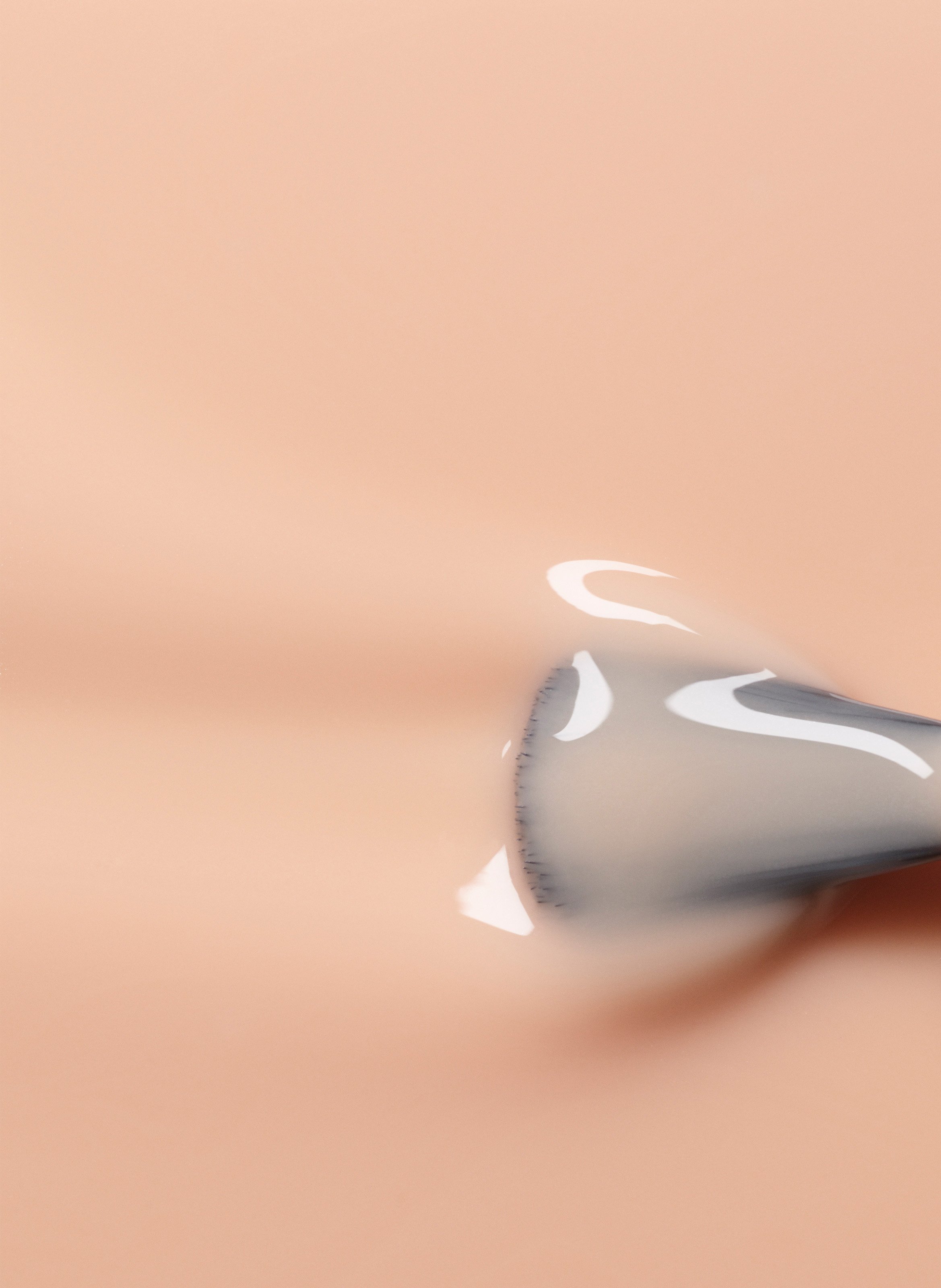 Green Flash Nail Polish MANUCURIST Beige