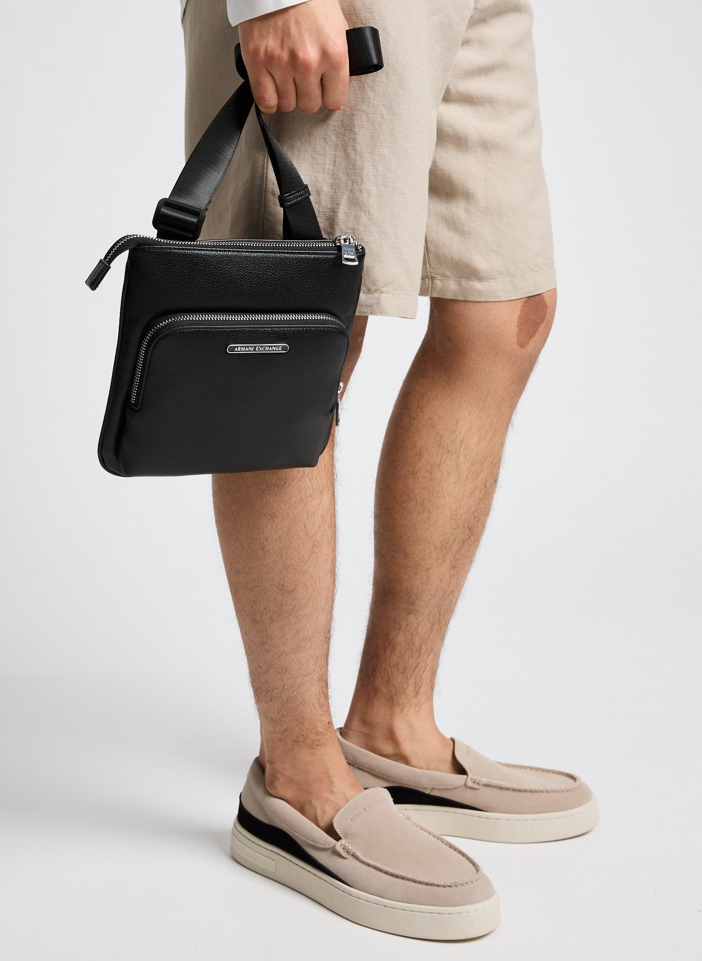 Mocassin en cuir suédé  ARMANI EXCHANGE Beige