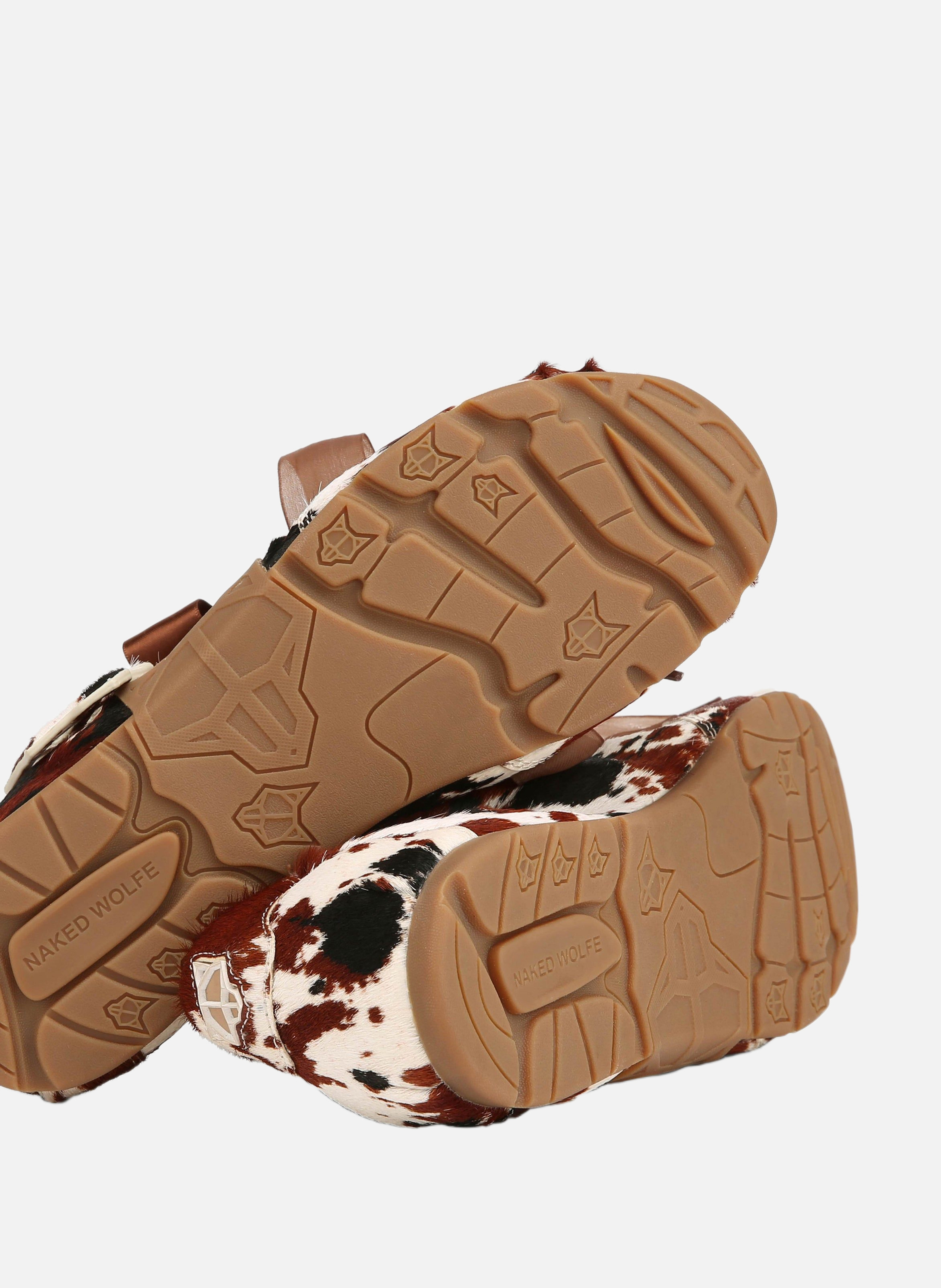 Baskets adorable NAKED WOLFE Marron