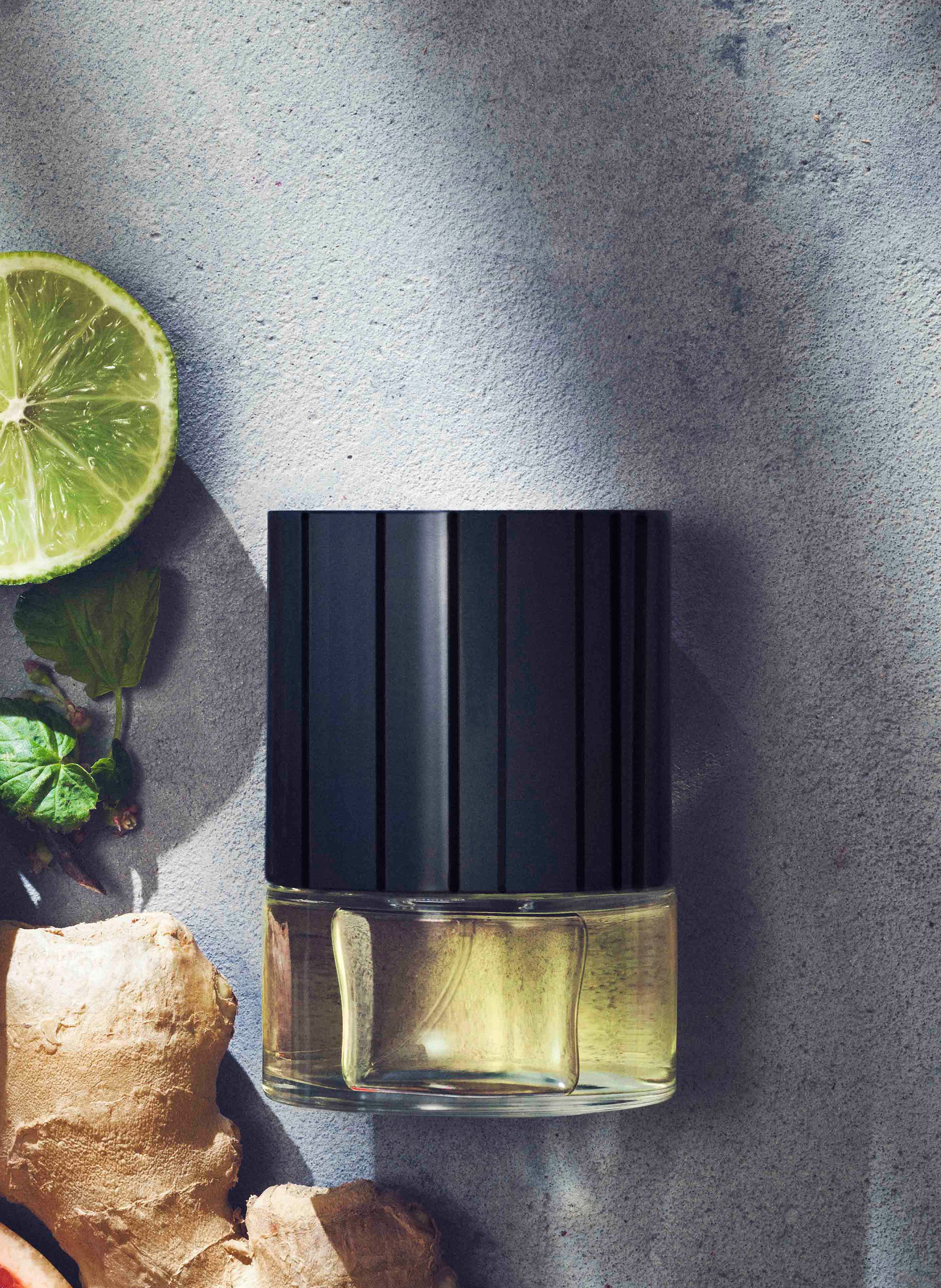 Olfactive Facet 102 fragrance No color