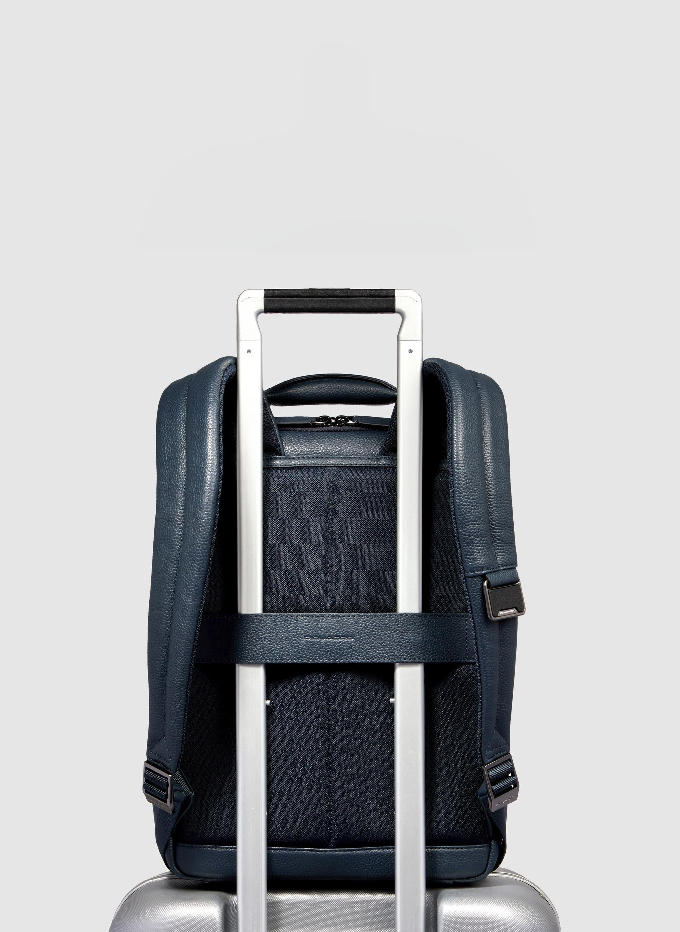 Sac à dos pour ordinateur 14" PIQUADRO Bleu
