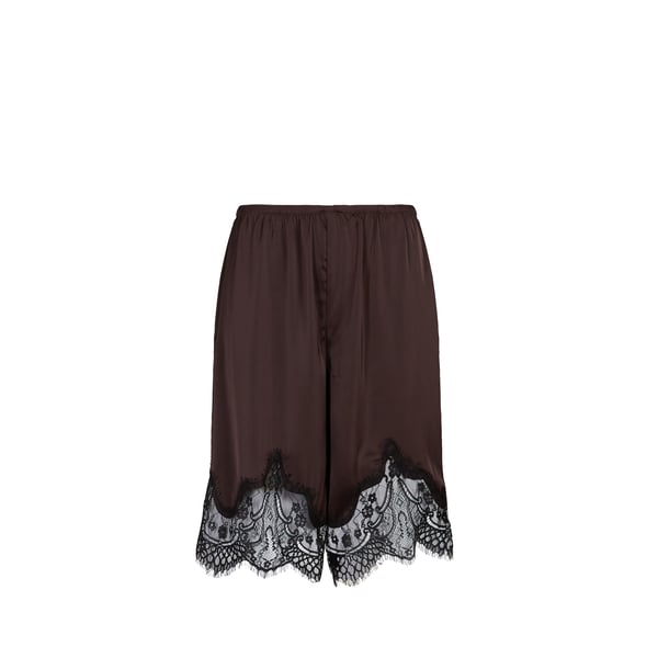 Short en satin à dentelle Short en satin à dentelle