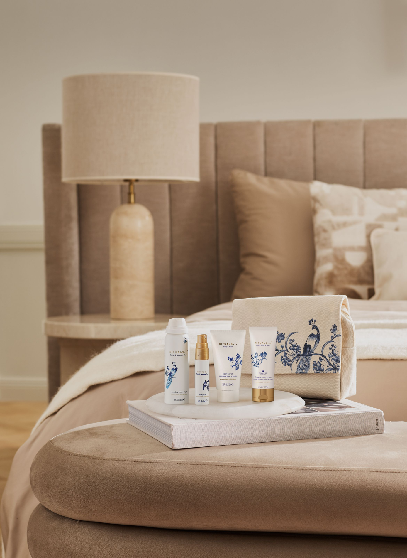 Amsterdam Collection - Coffret Corps & Bain Trousse RITUALS No color