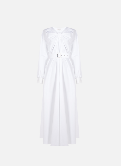 فستان طويل من القطن باللون الأبيض من ألكسندر ماكوين 
