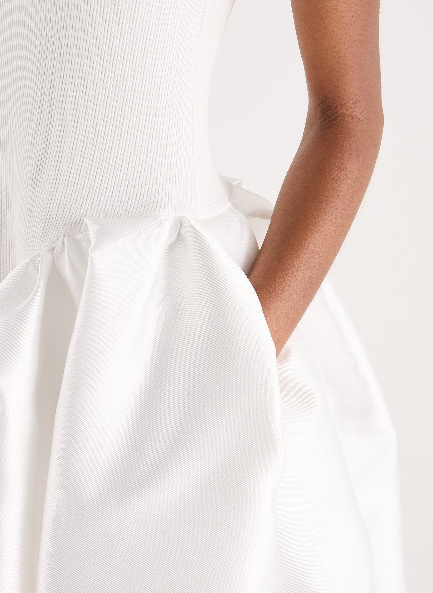 Robe longue à jupe ample en coton biologique MARQUES ALMEIDA Blanc