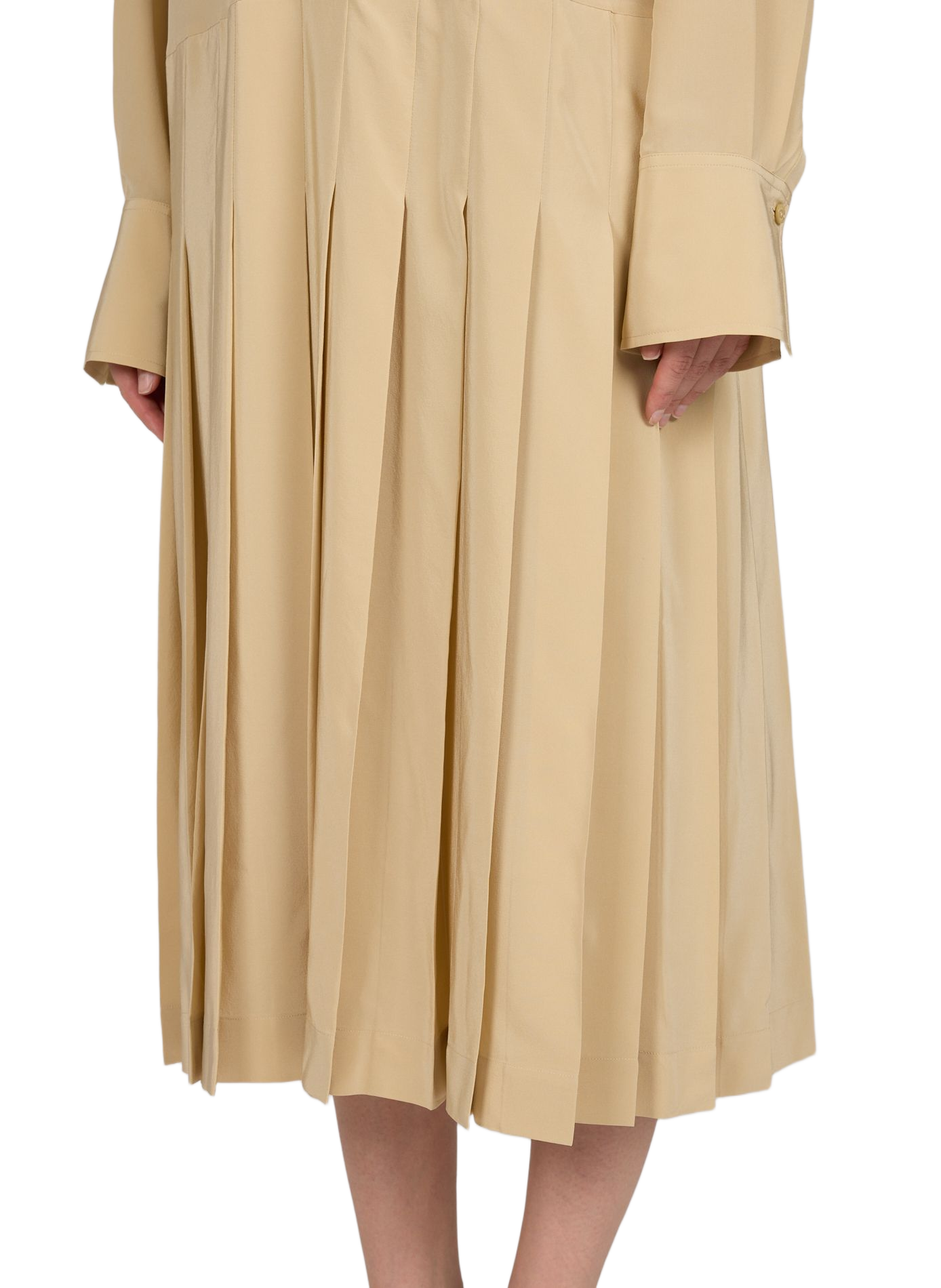 Geknittertes Seidenhemdkleid TOTEME Beige