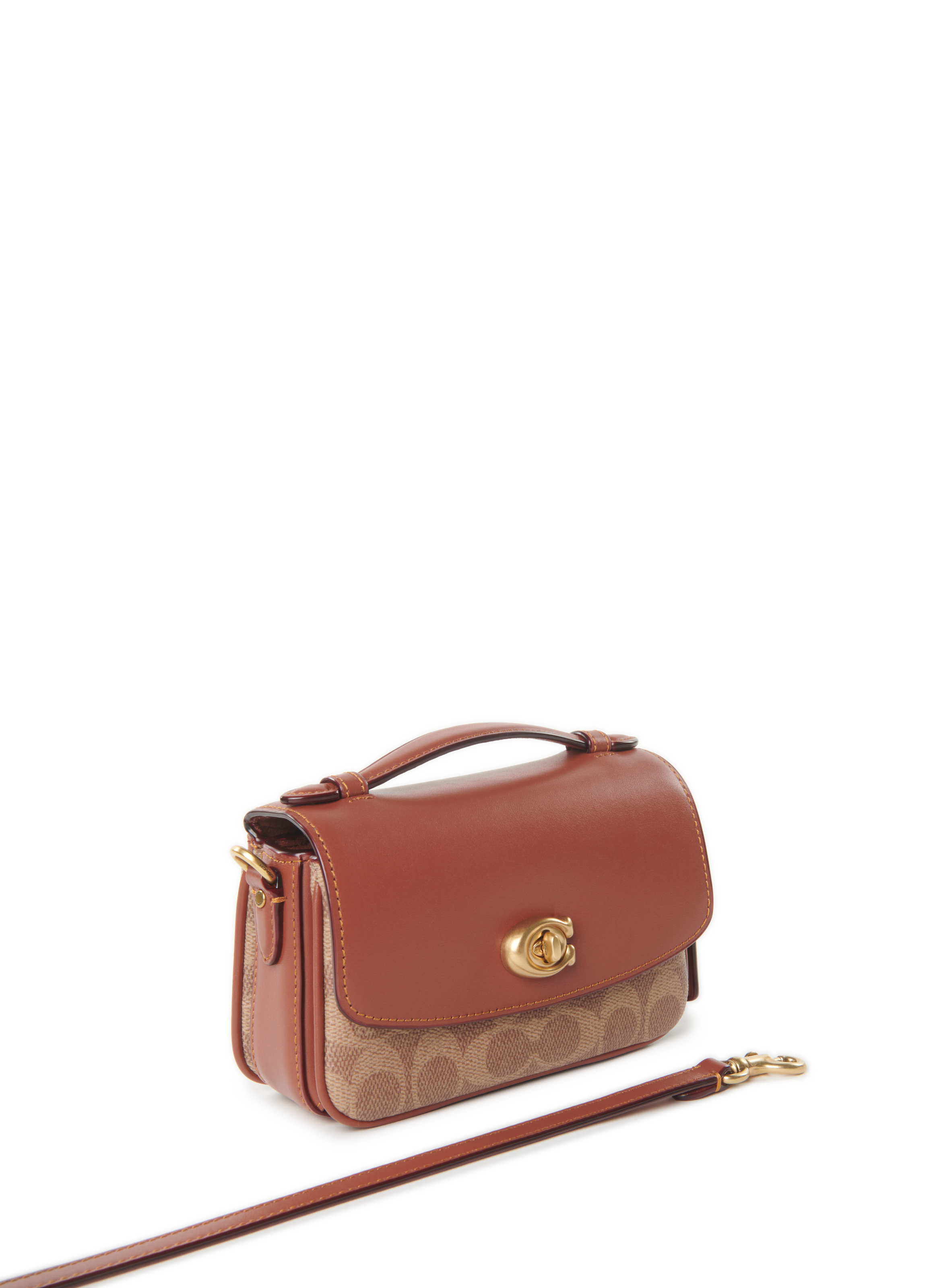 Cassie 17 Shoulder Bag COACH Brown