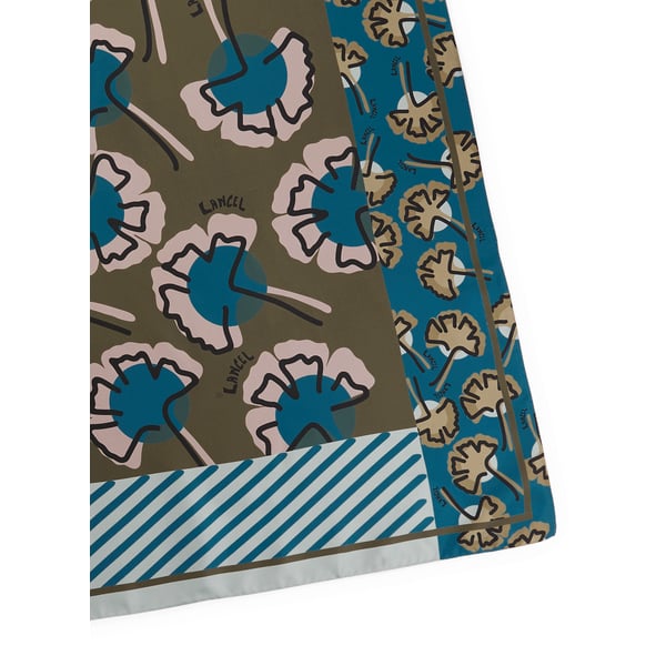 Foulard à motif en soie