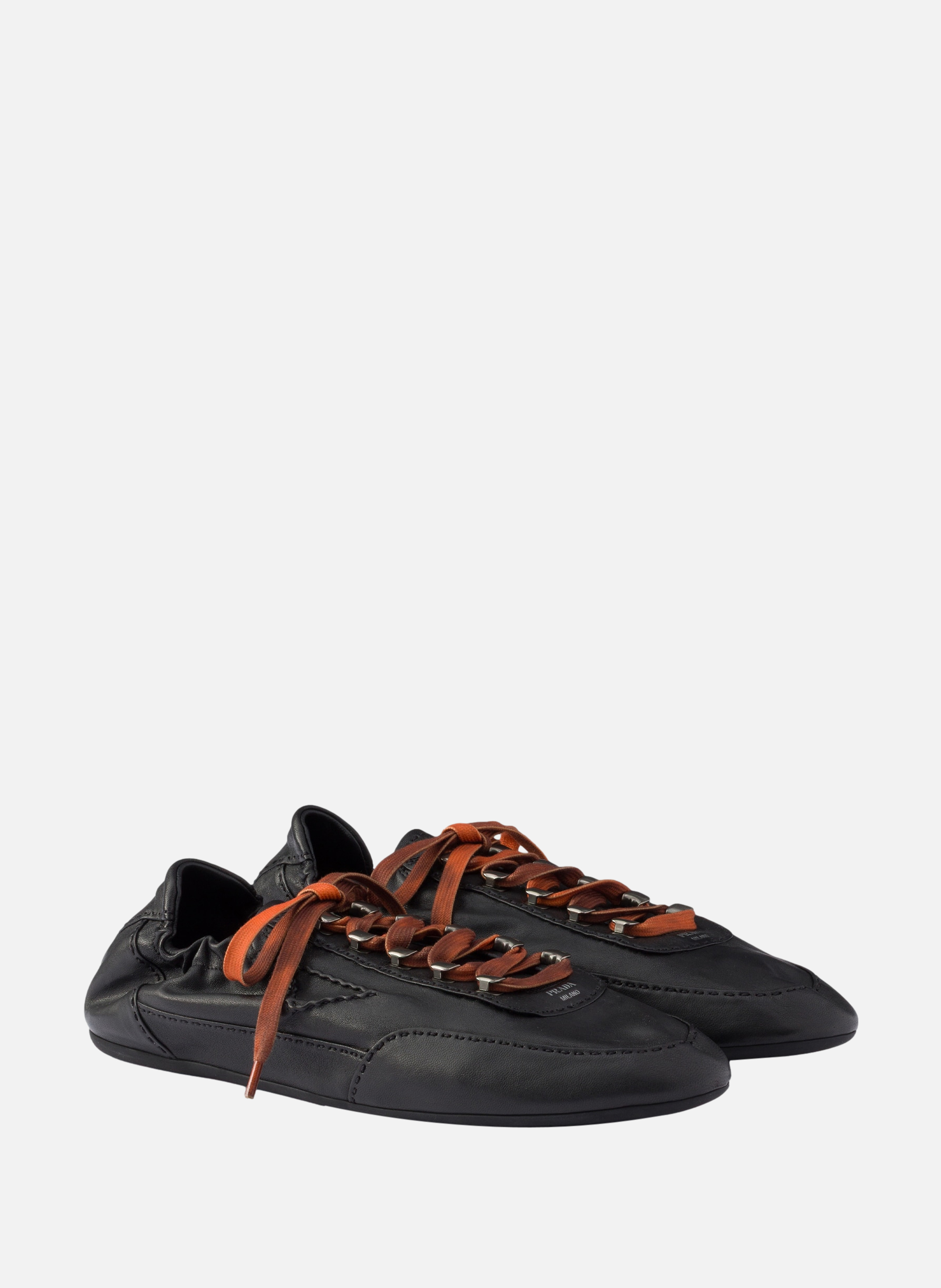 Baskets collapse en cuir nappa vieilli avec croche PRADA Noir