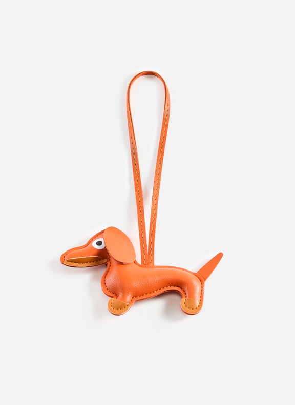 Porte-clé chien en cuir à attacher Orange by AU PRINTEMPS PARIS AU PRINTEMPS PARIS Porte-clé chien en cuir à attacher Orange