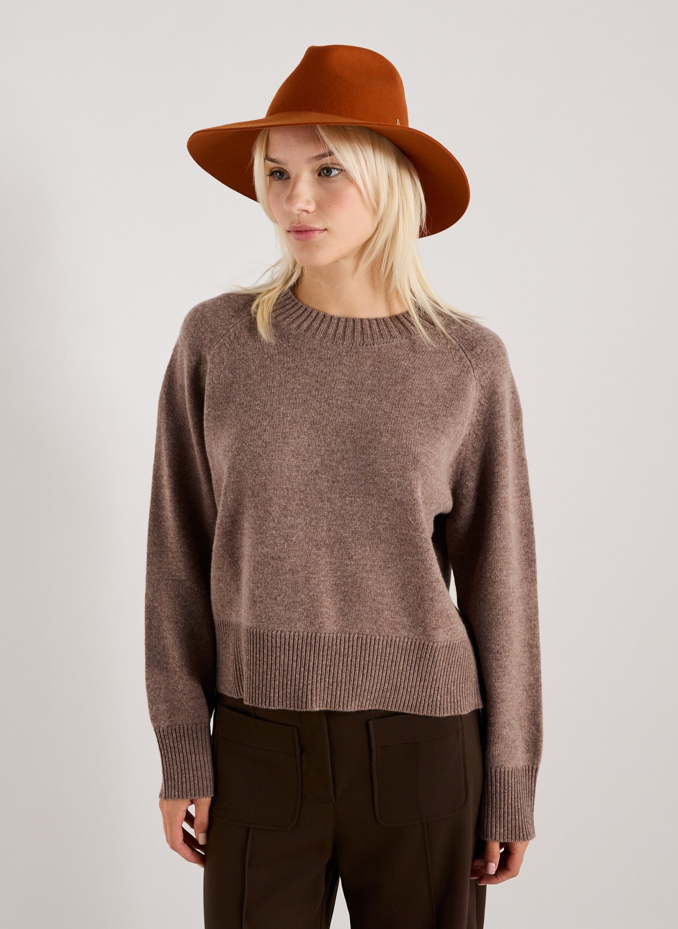SUNCOO Round-neck wool oversized sweater Brown