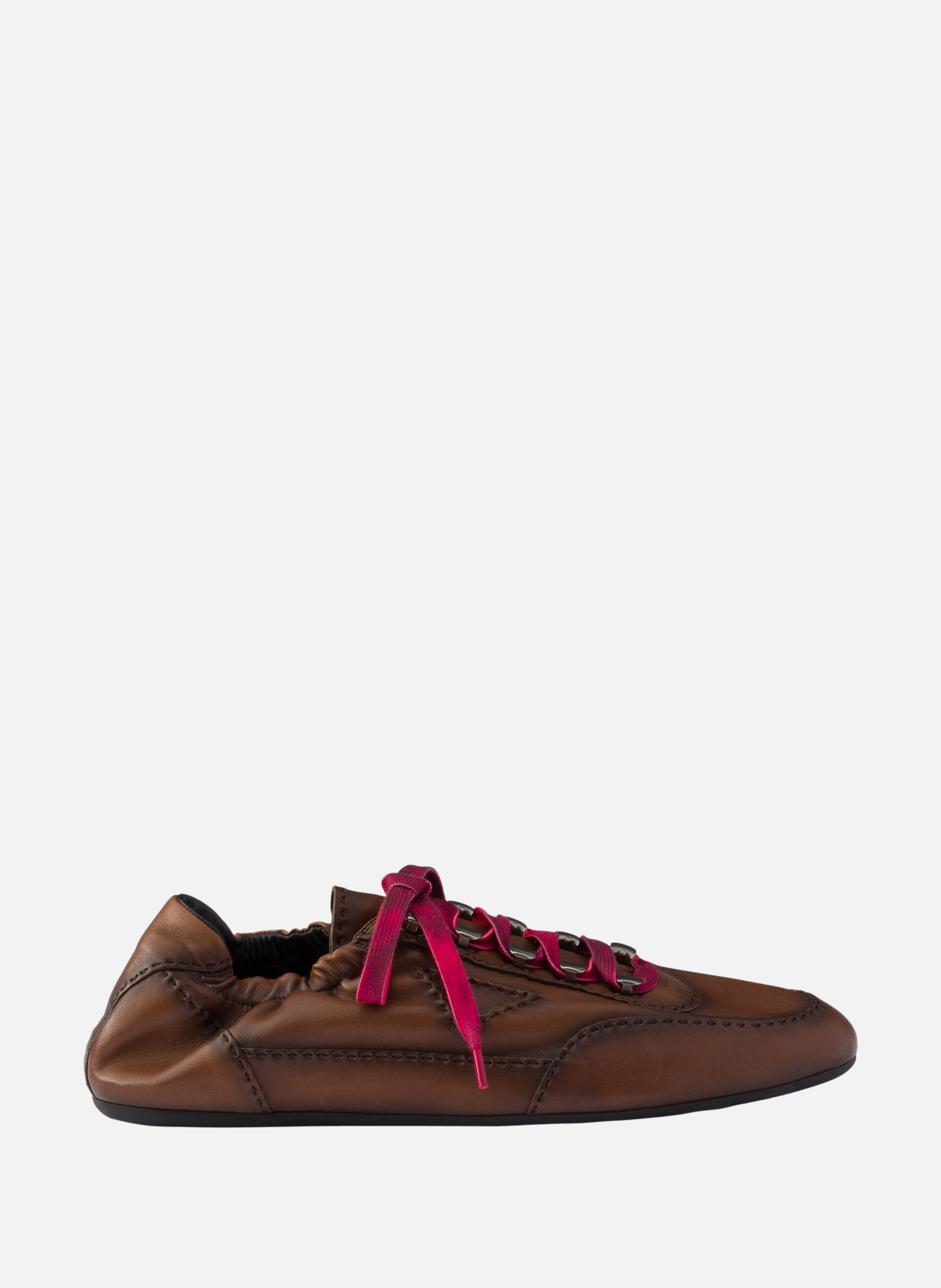 Baskets collapse en cuir nappa vieilli avec croche PRADA Marron