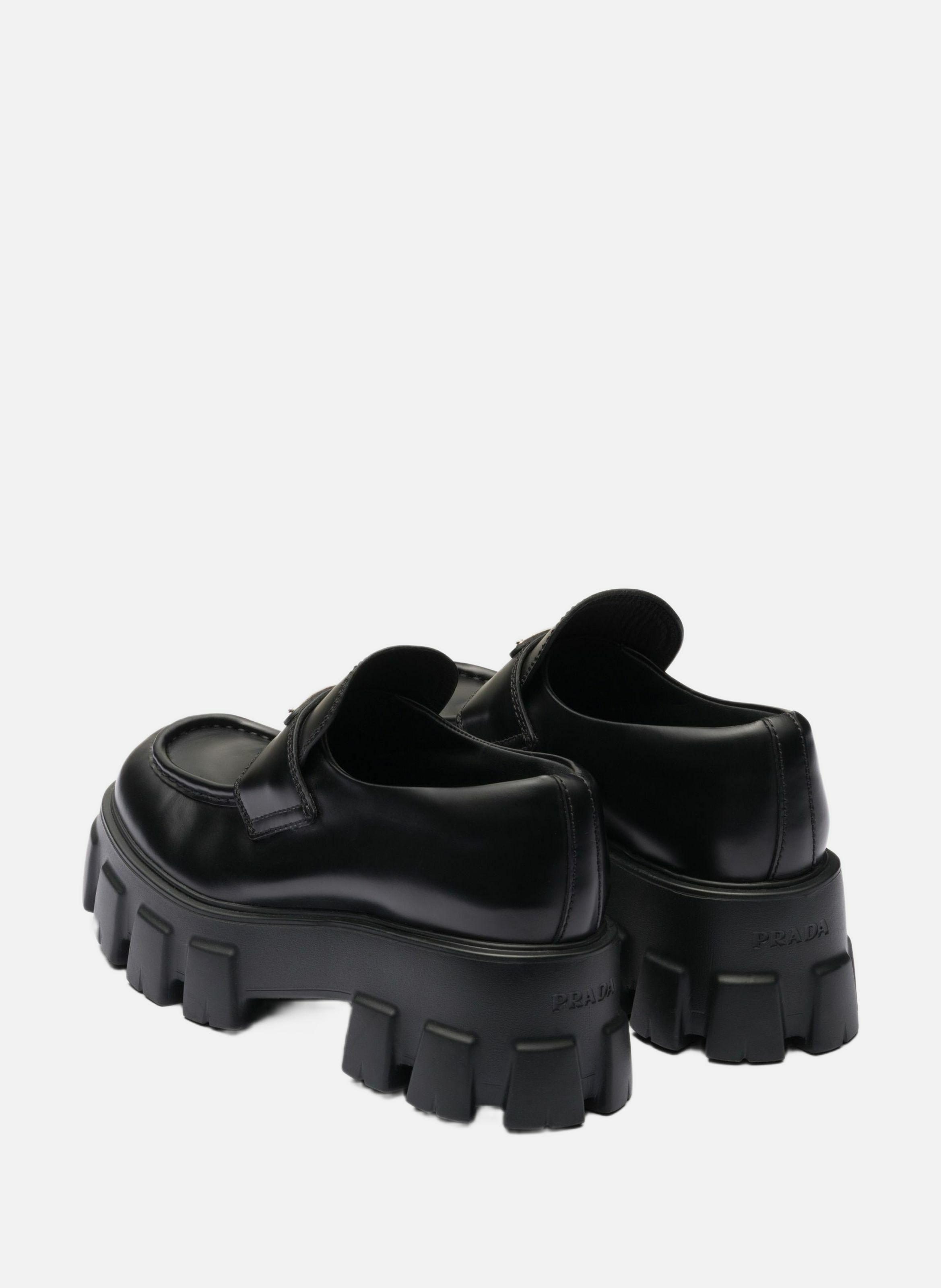 Mocassins monolith en cuir brossé Noir