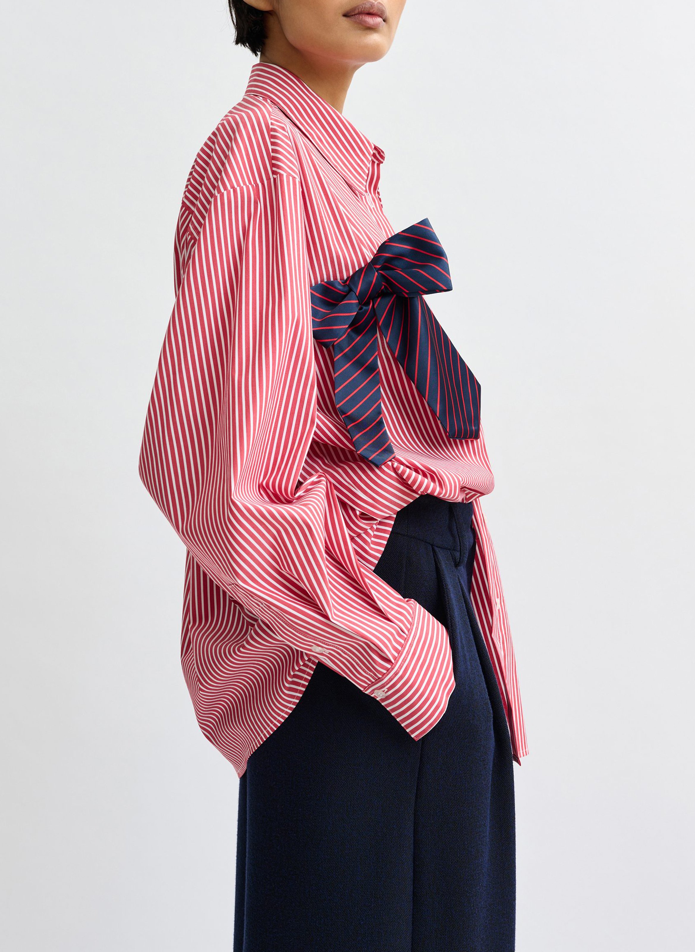 Chemise col classique en coton Jiwi ESSENTIEL ANTWERP Rouge