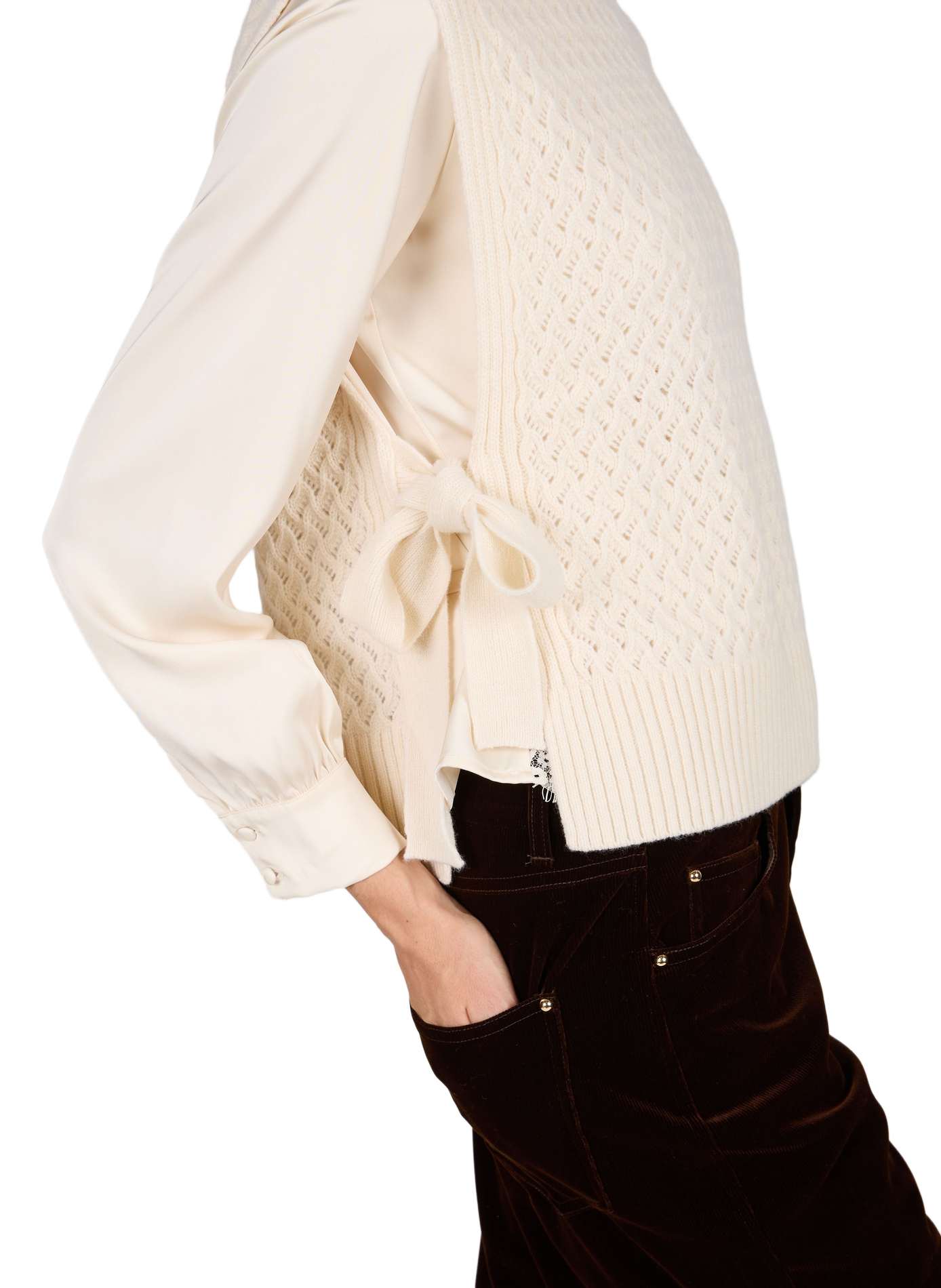 Miyoko round neck merino wool sweater with openwork and tied detail. PETITE MENDIGOTE Beige