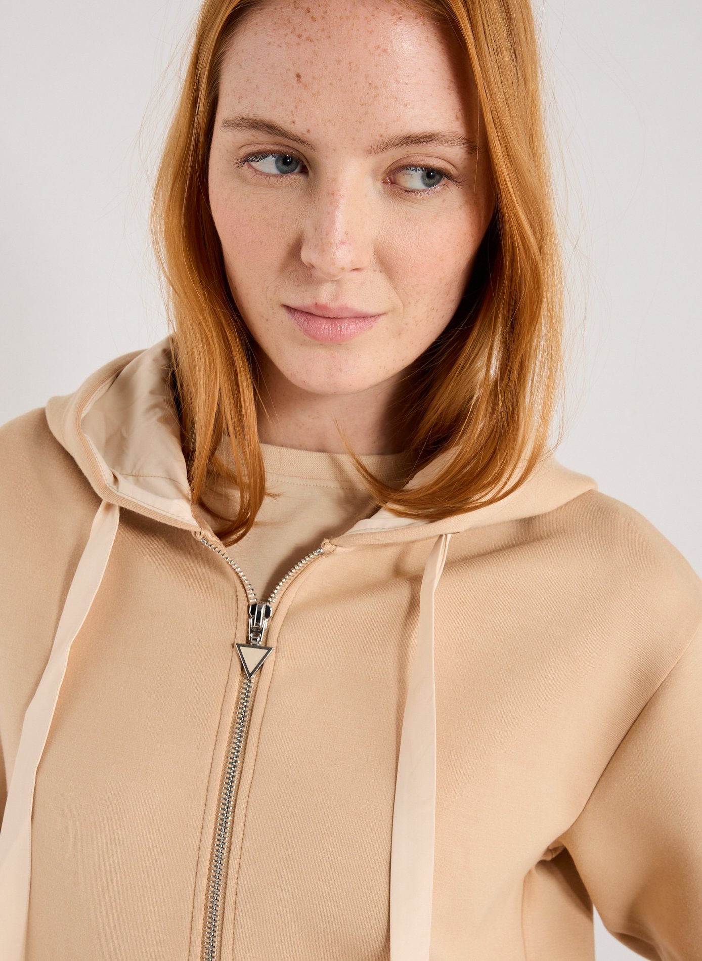 Hoodie zippé néoprène GUESS Beige