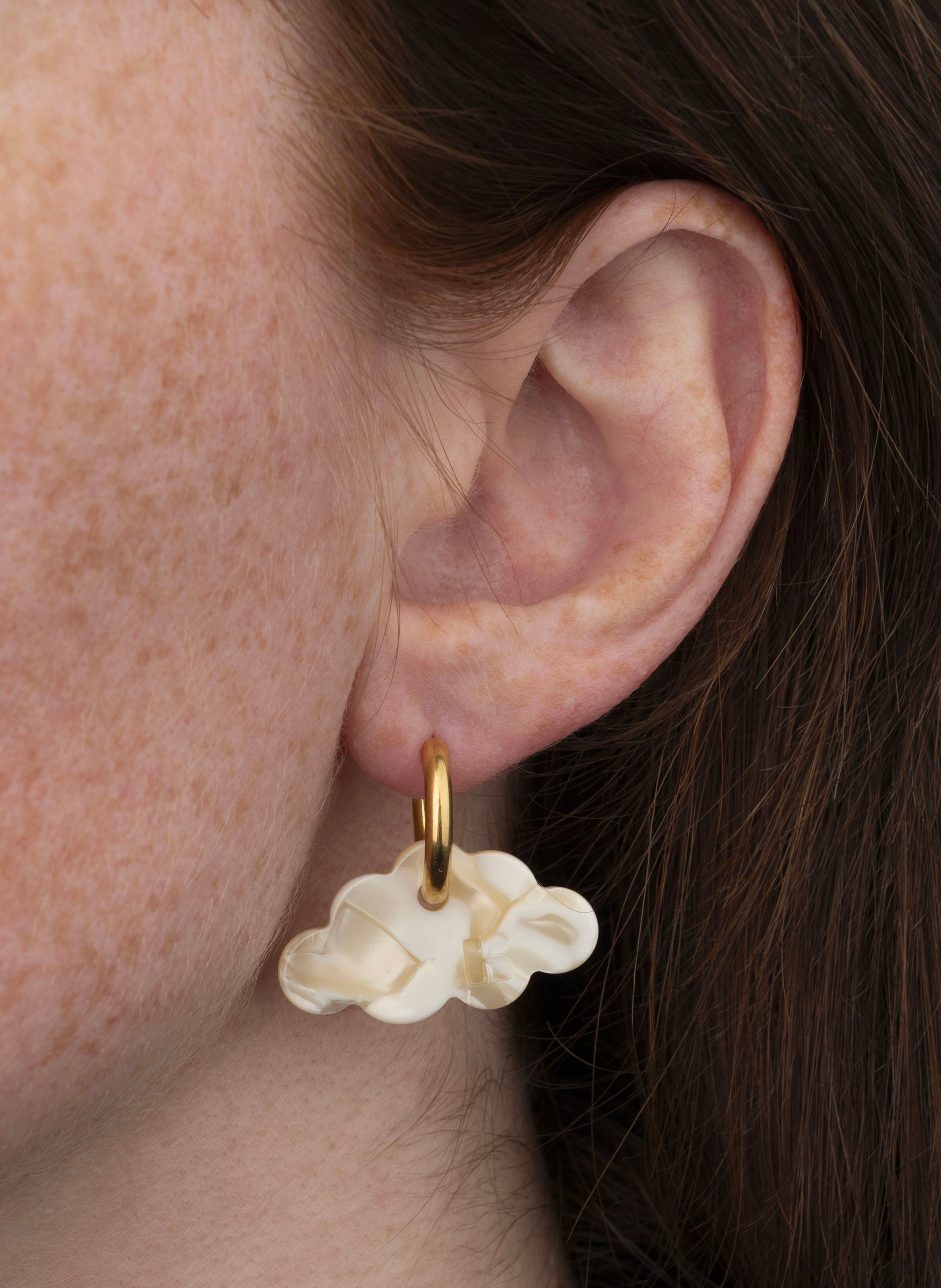 Boucles d'oreilles nuage avec anneaux en acier inoxydable argenté KURAGE GINZA Beige