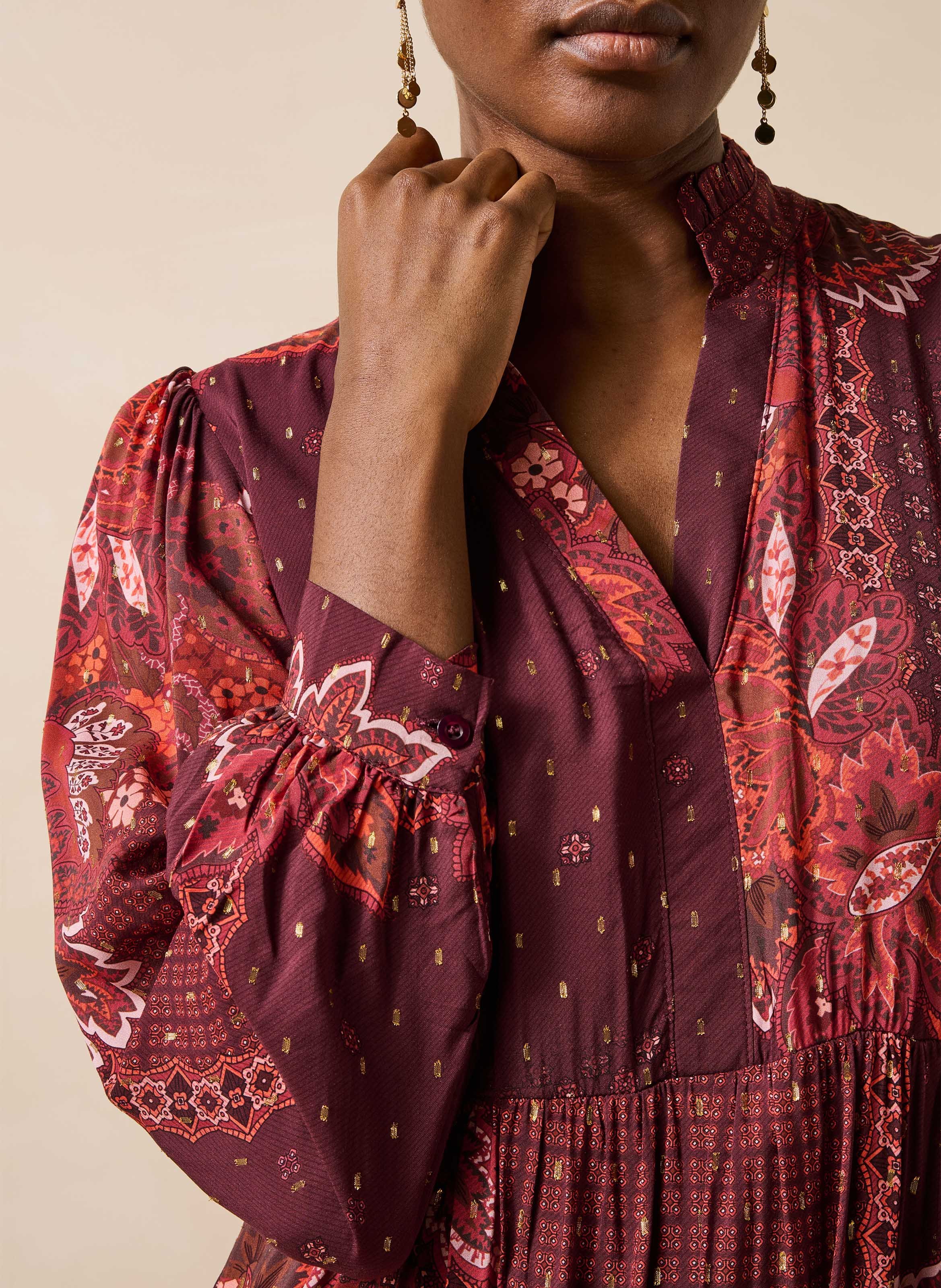 Losvallende jurk met Tunesische kraag en print LA FEE MARABOUTEE Rood