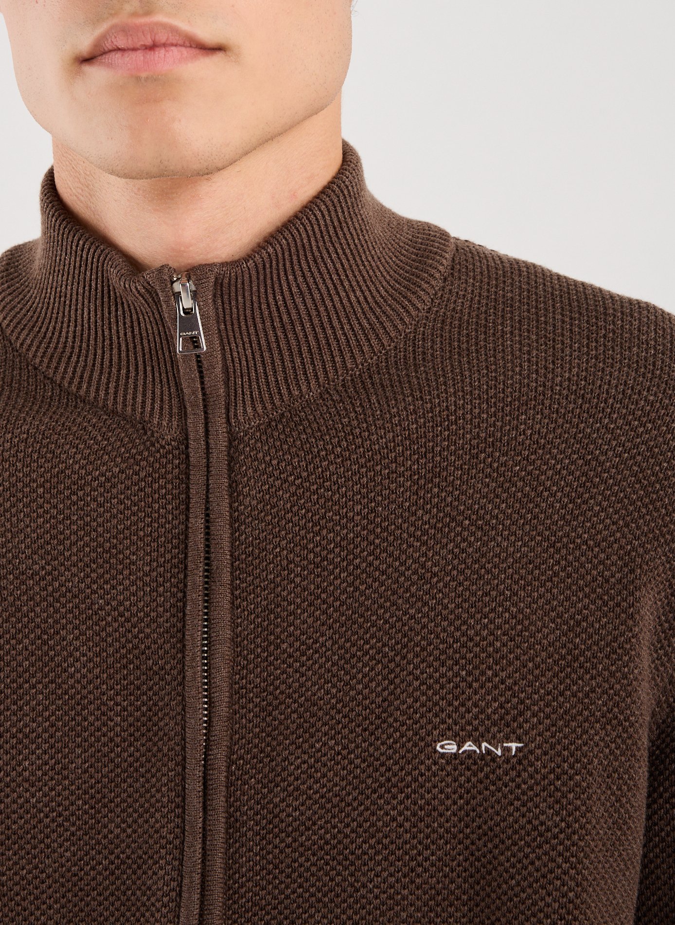 Gilet côtelé en coton GANT Marron