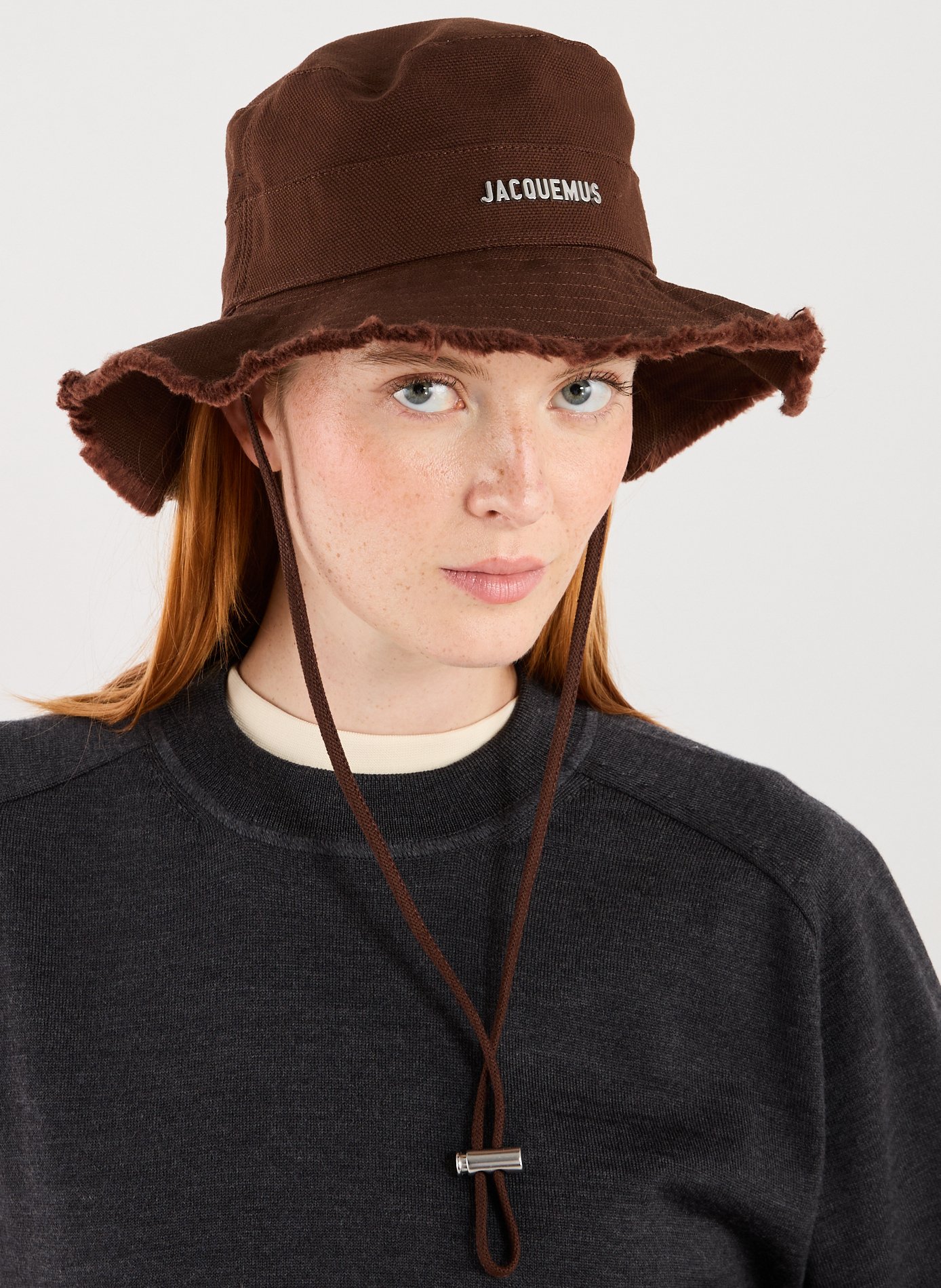 : The Artichoke Bob JACQUEMUS Brown