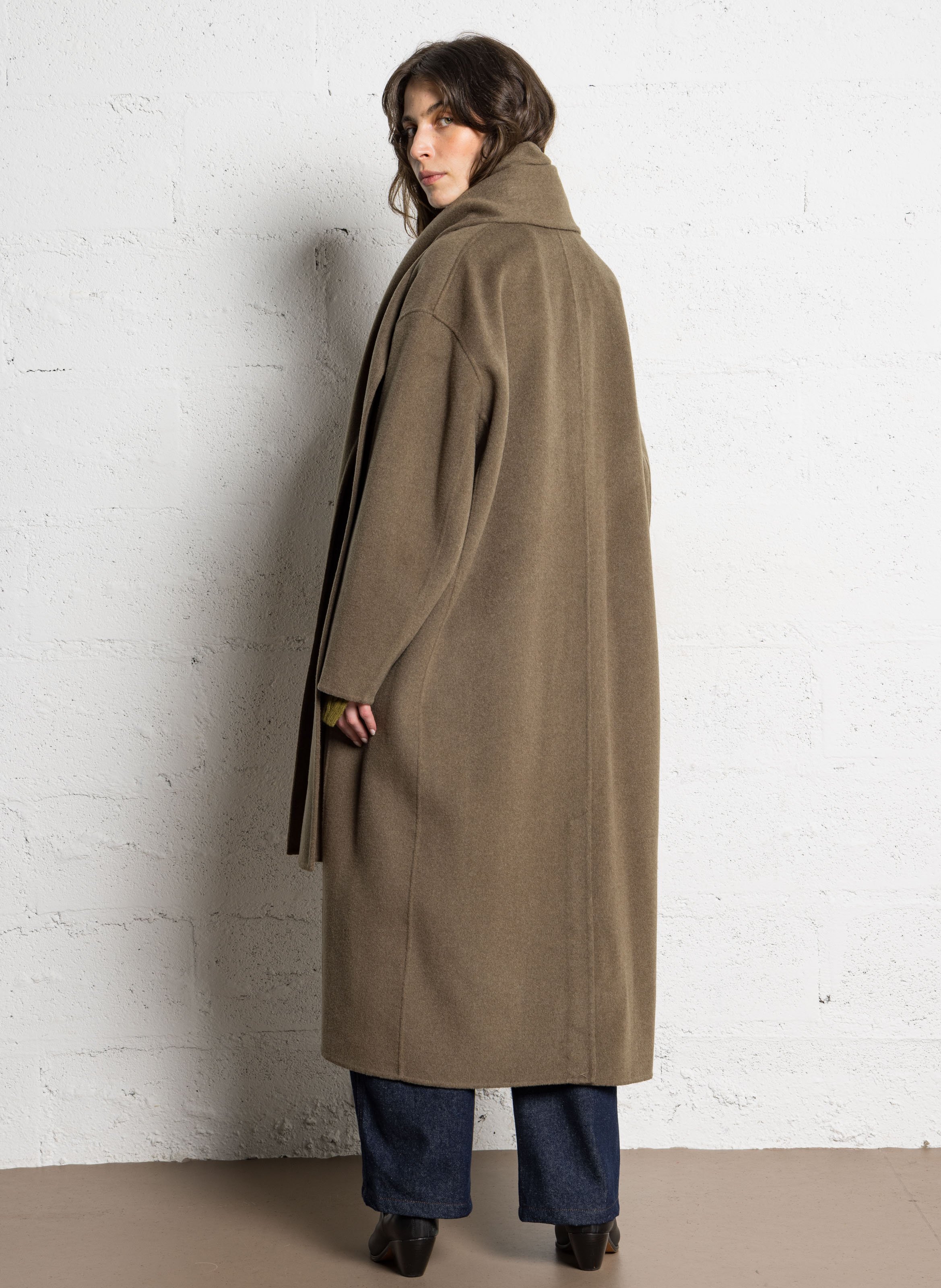 Manteau oversize en laine mélangée finn SOEUR Beige