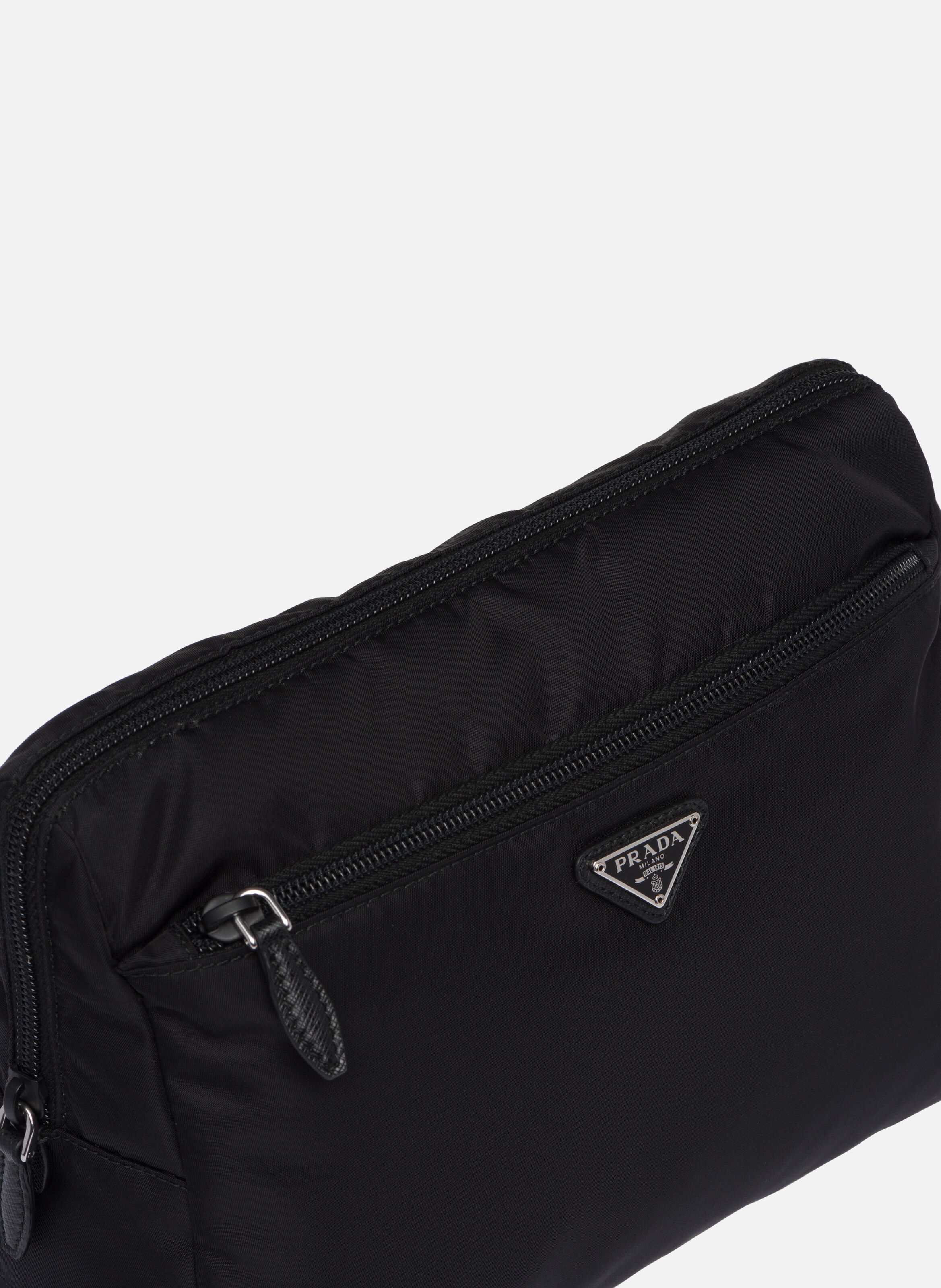 Grande pochette de voyage en re-nylon PRADA Noir