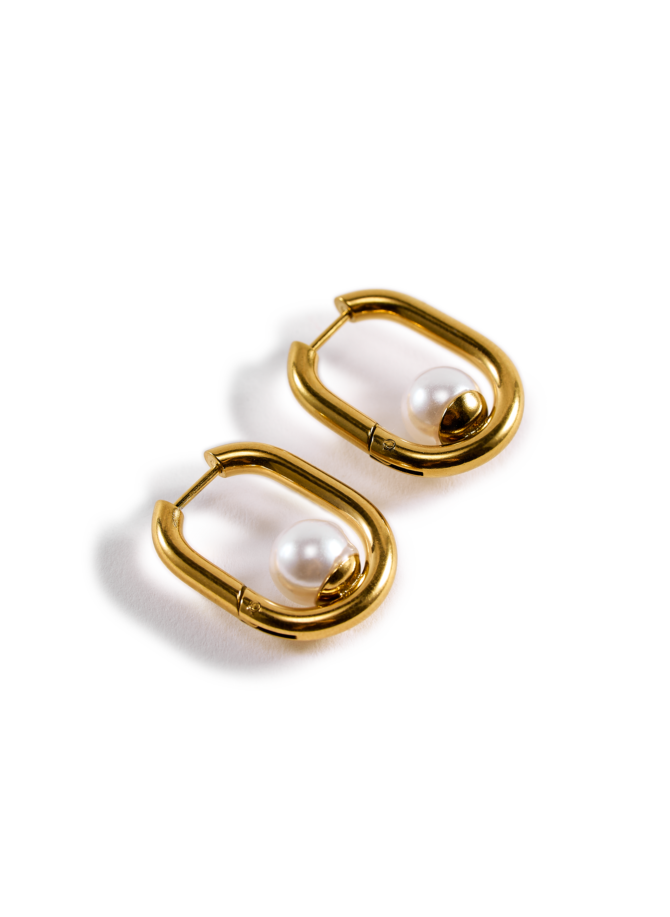 Pearl earrings AU PRINTEMPS PARIS Golden