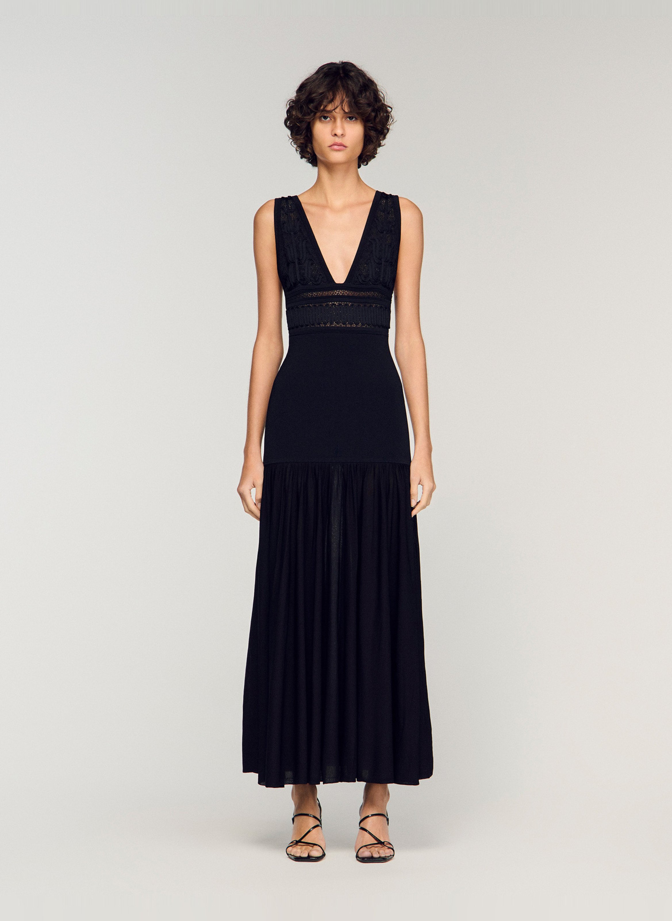Robe midi décolleté v SANDRO Noir