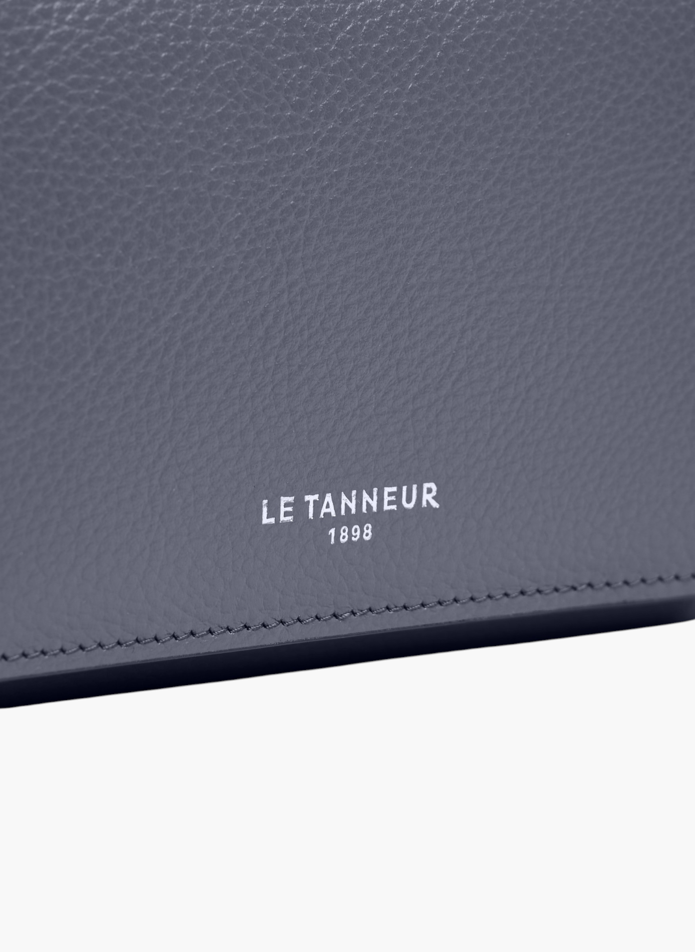 Portefeuille moyen modèle à rabat louison en cuir grainé LE TANNEUR Bleu