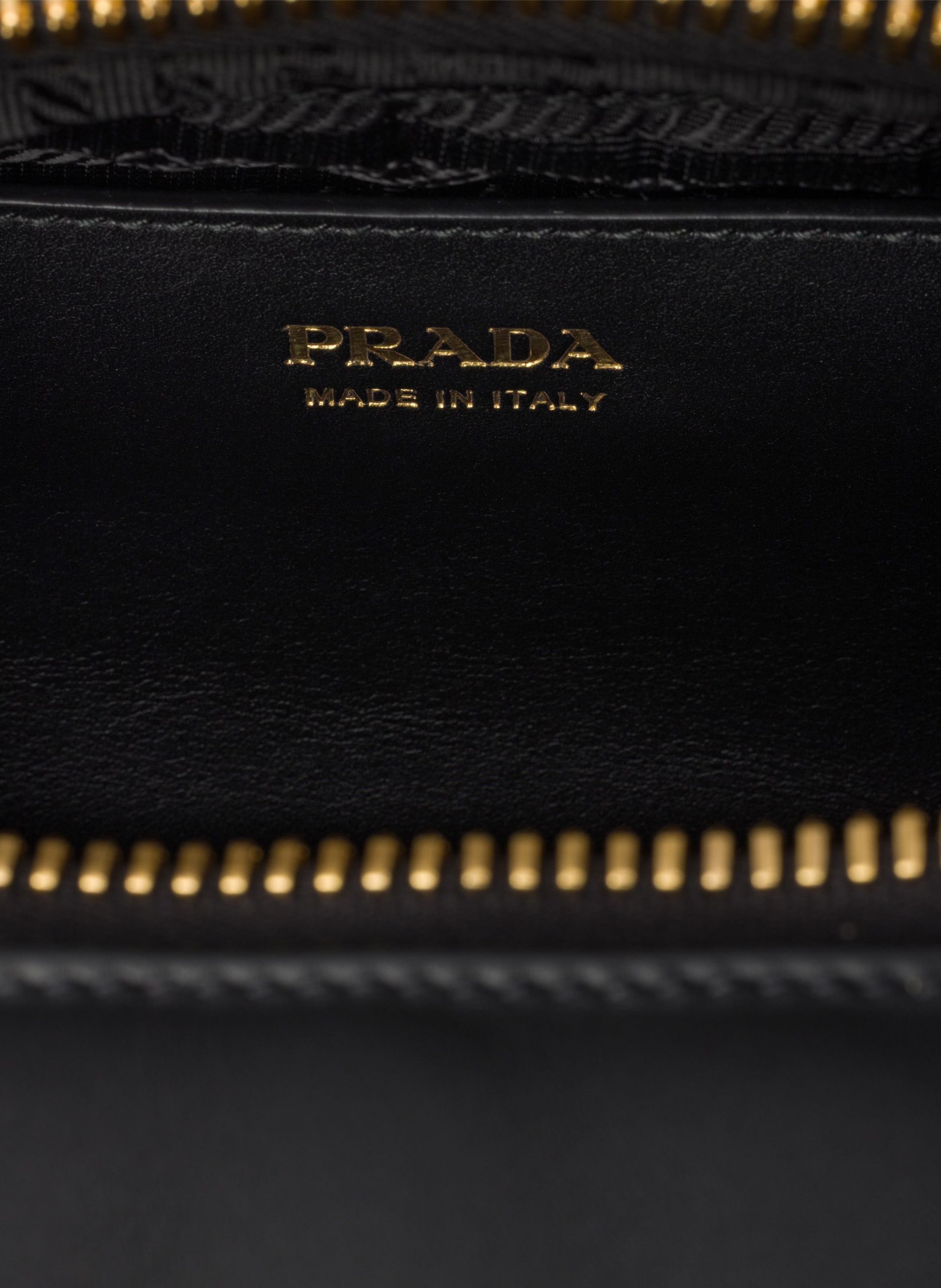 Sac à main en cuir PRADA Noir