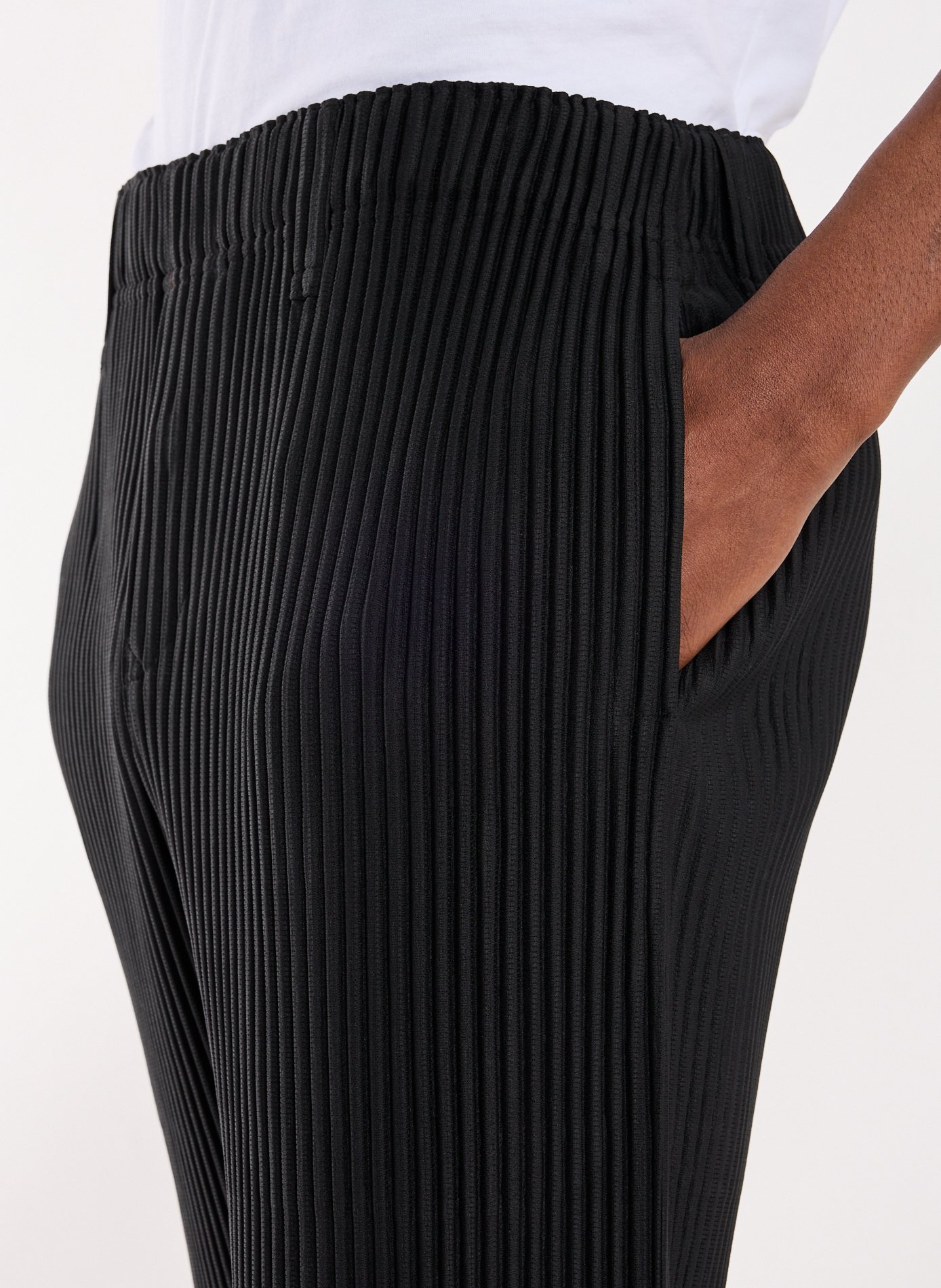 Pleated straight pants HOMME PLISSE ISSEY MIYAKE Black