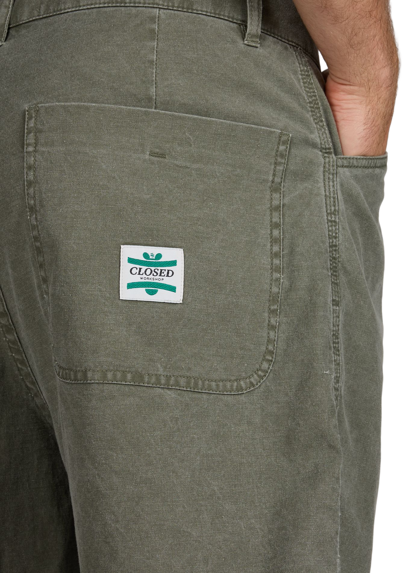 Short classic cut in cotton CLOSED Green