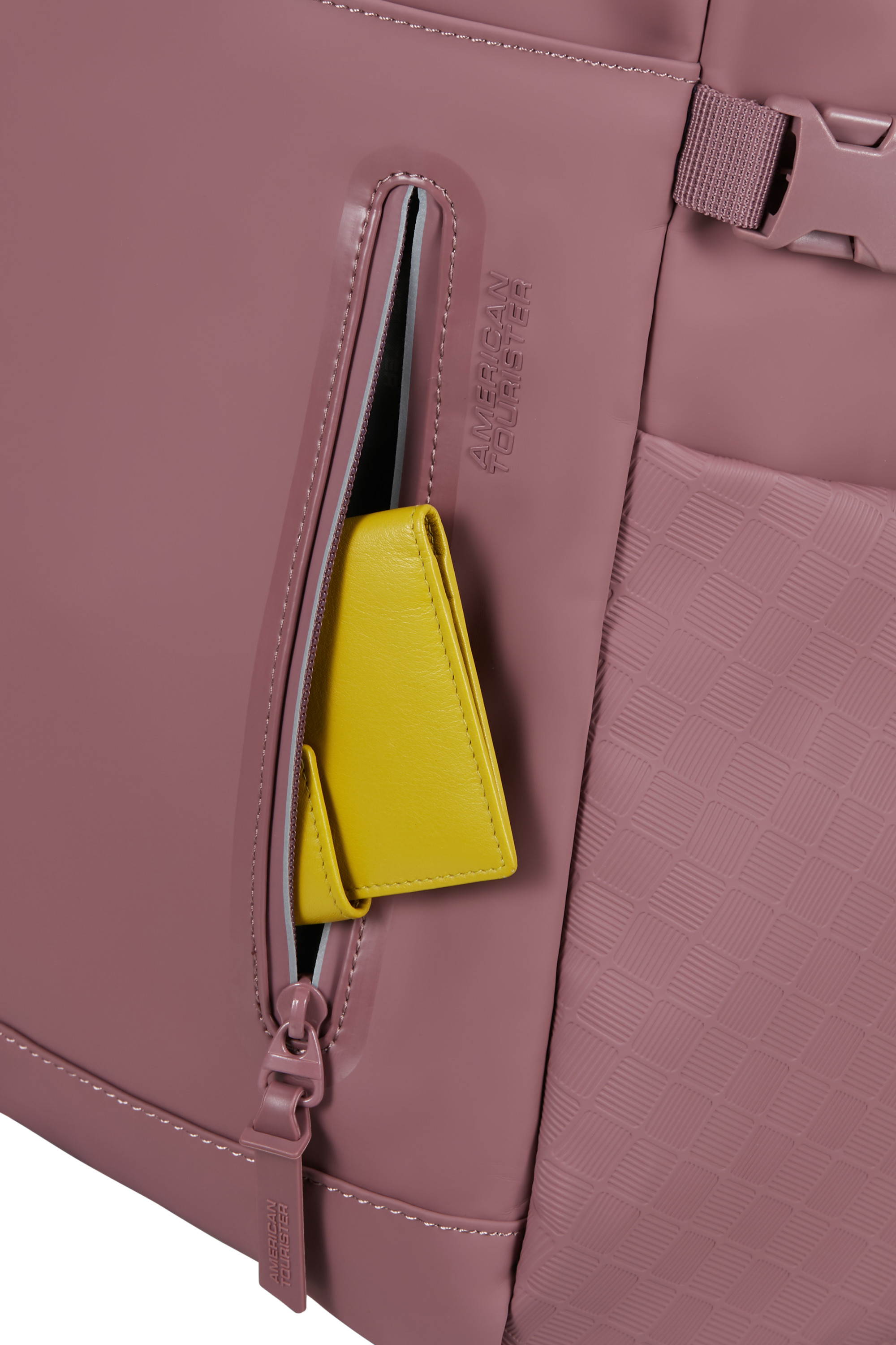 Urban tide sac à dos ordinateur AMERICAN TOURISTER Violet