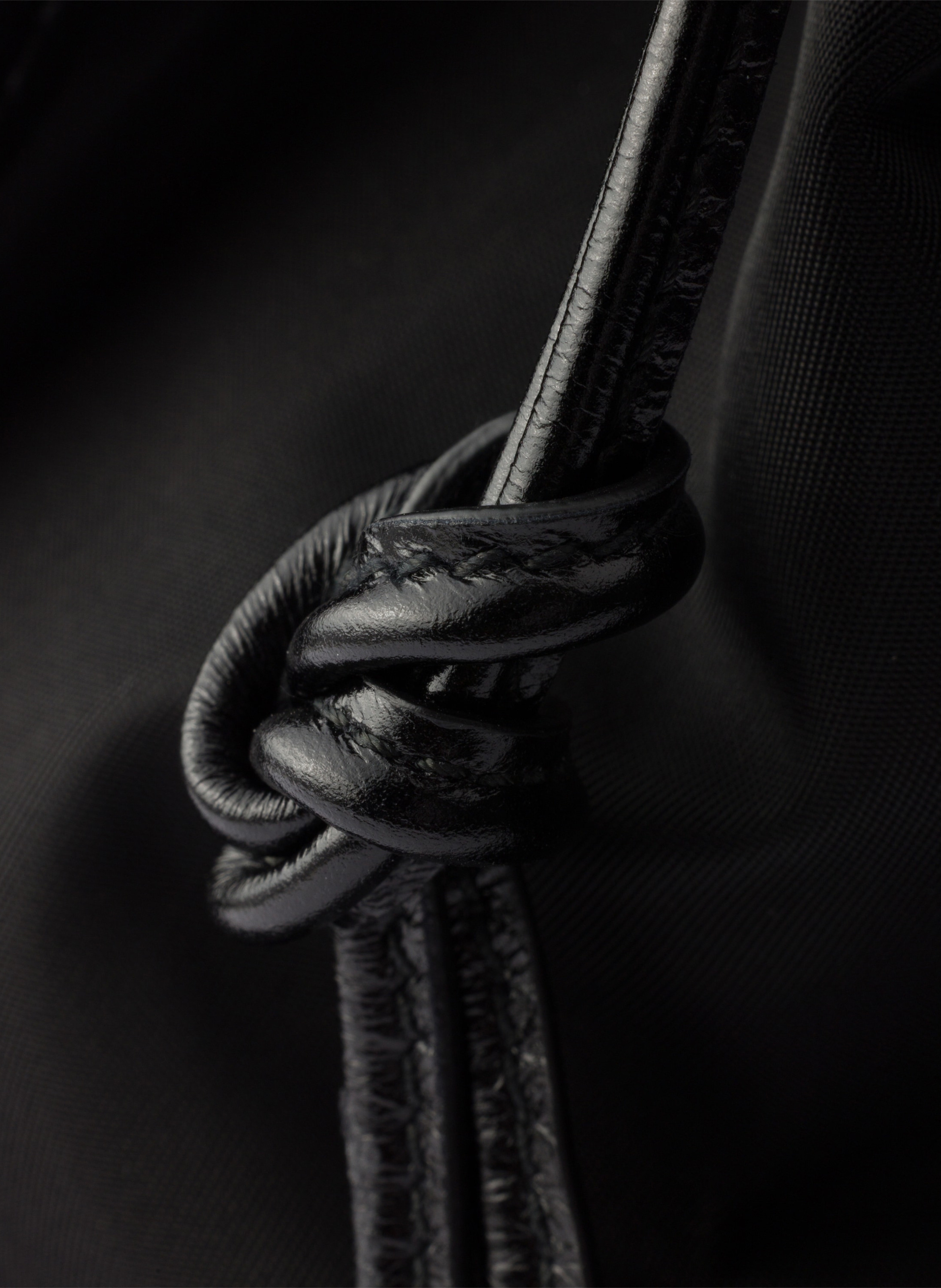 Sac cabas prada bonnie en re-nylon et cuir PRADA Noir