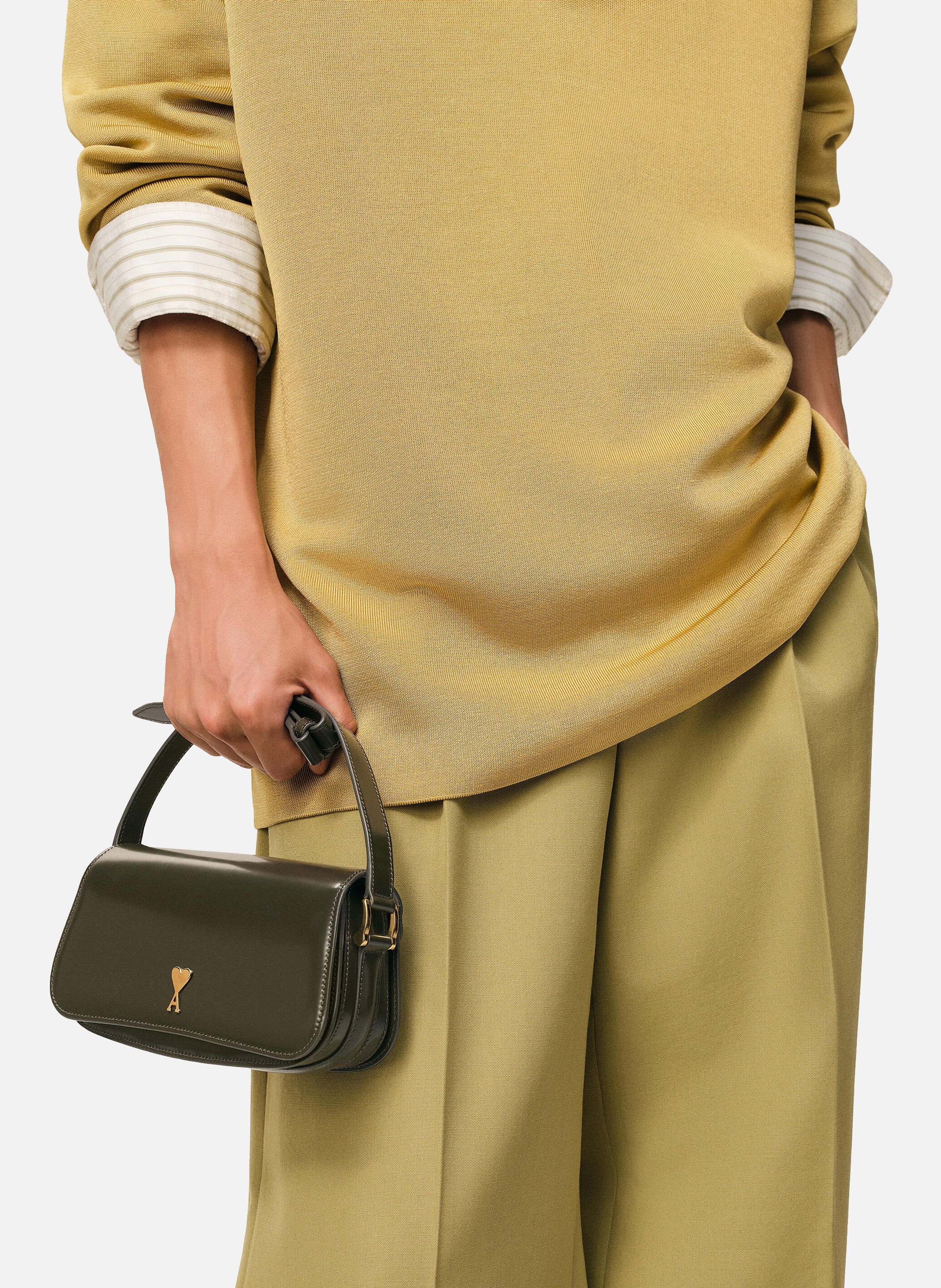 Sac porte epaule paris paris unisexe en cuir de veau AMI PARIS Vert