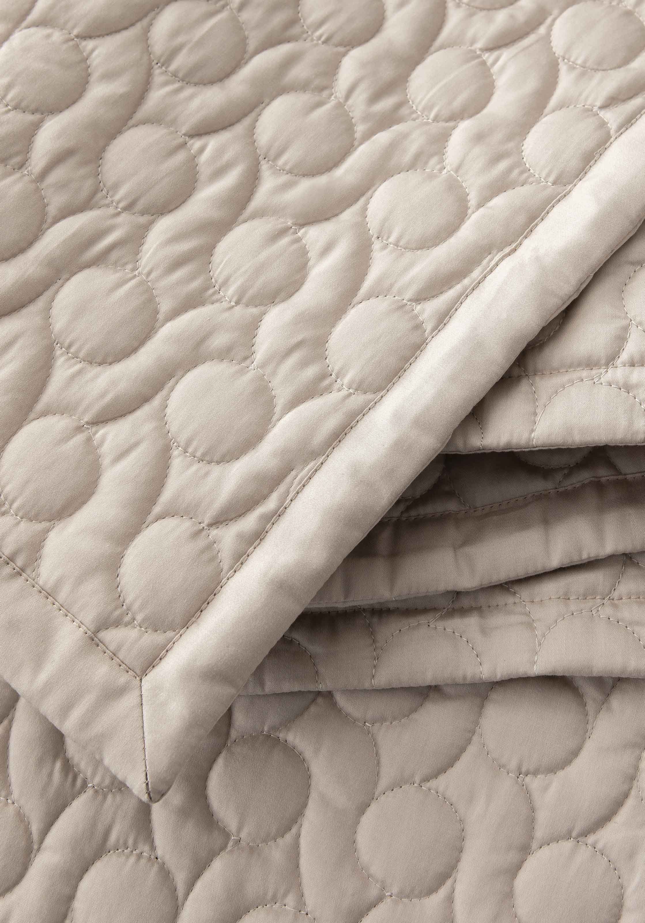 Couvre-lit matelassé uni en satin de coton bio, poesie ALEXANDRE TURPAULT Rose