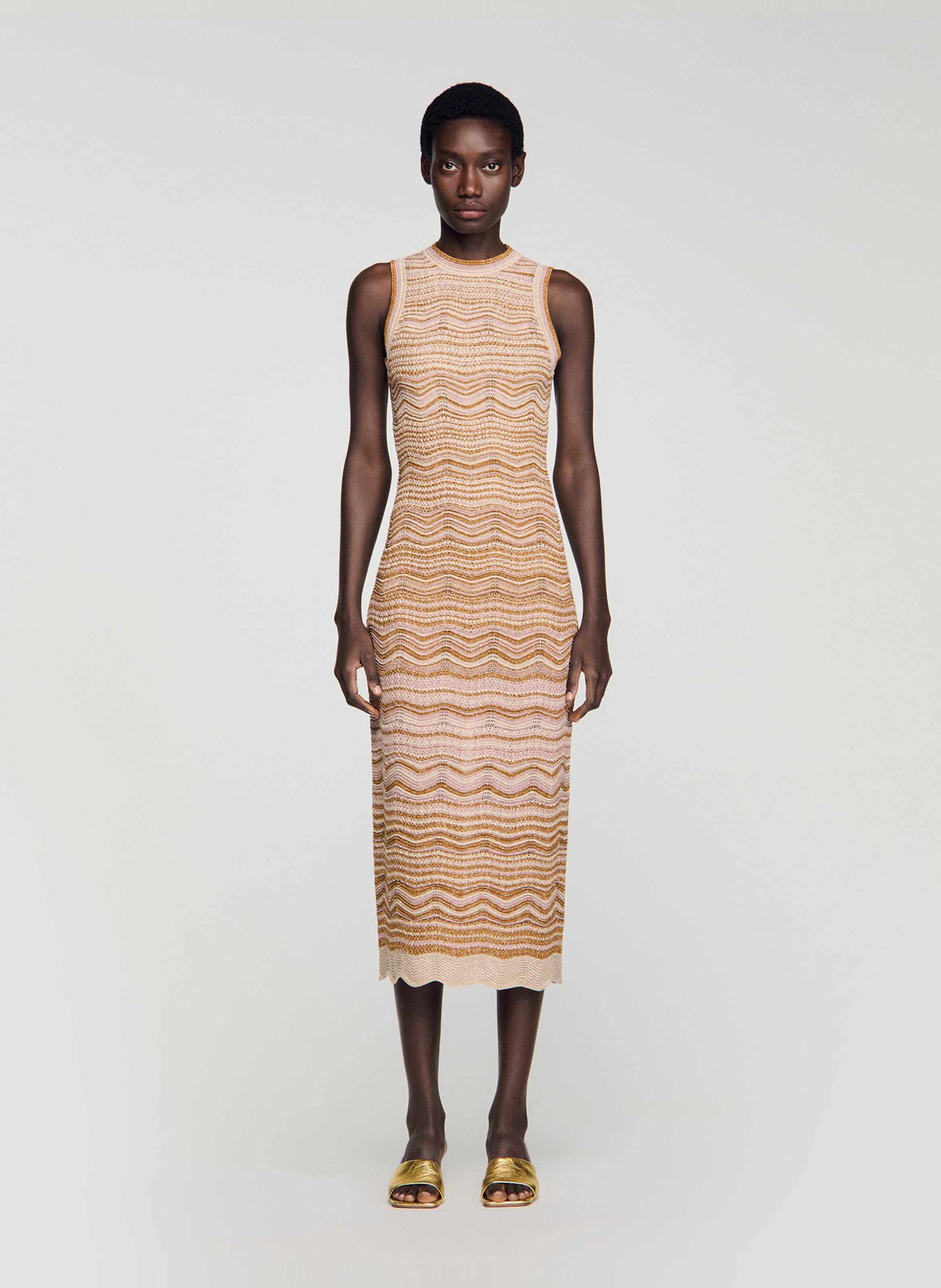 Robe midi ajustée sans manches SANDRO Marron