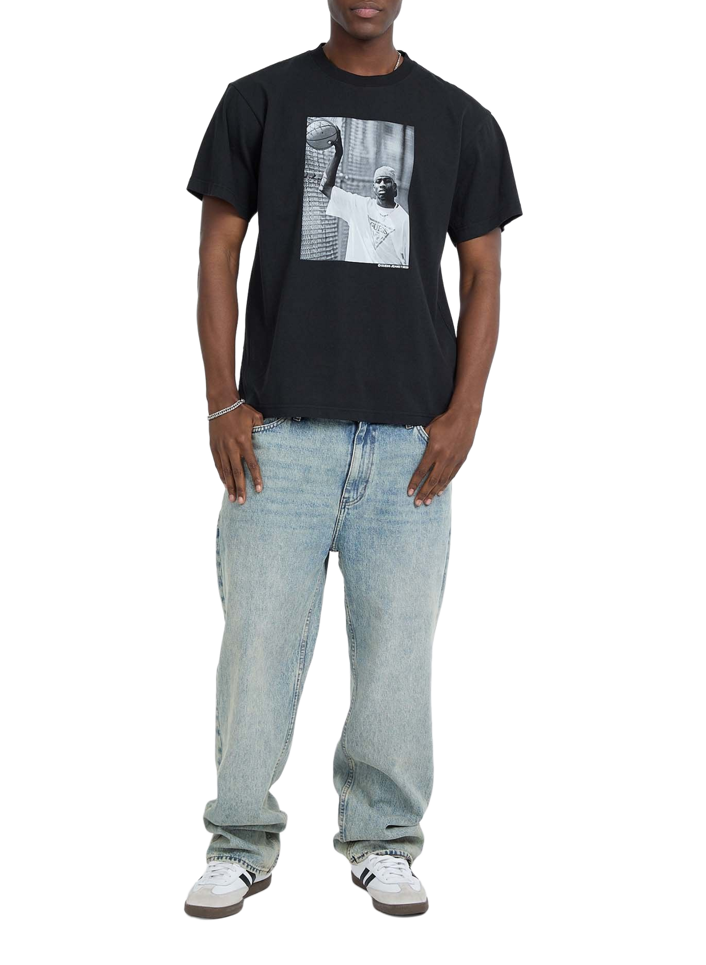 T-shirt imprimé Allen Iverson en coton GUESS Noir