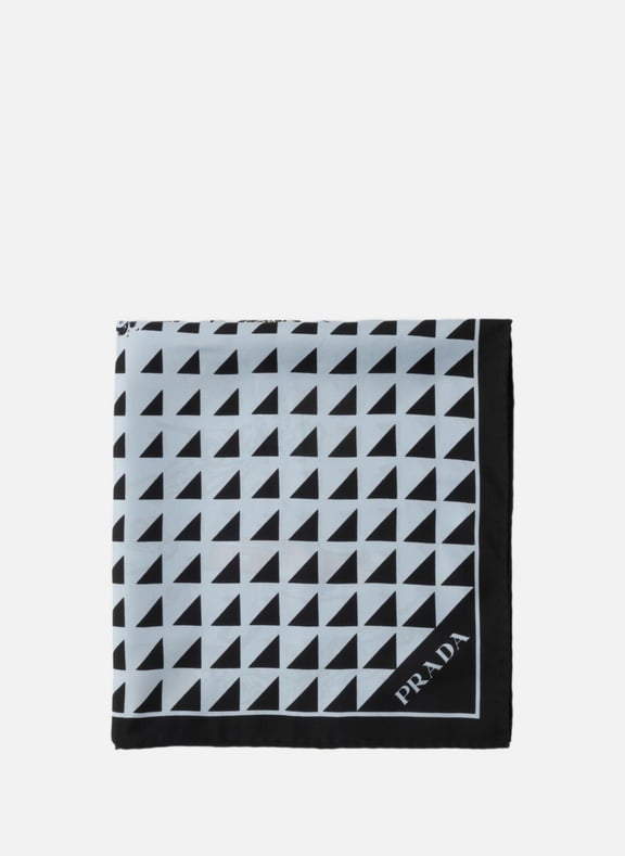 Foulard en sergé de soie imprimé 55x55 Noir by PRADA PRADA Foulard en sergé de soie imprimé 55x55 Noir