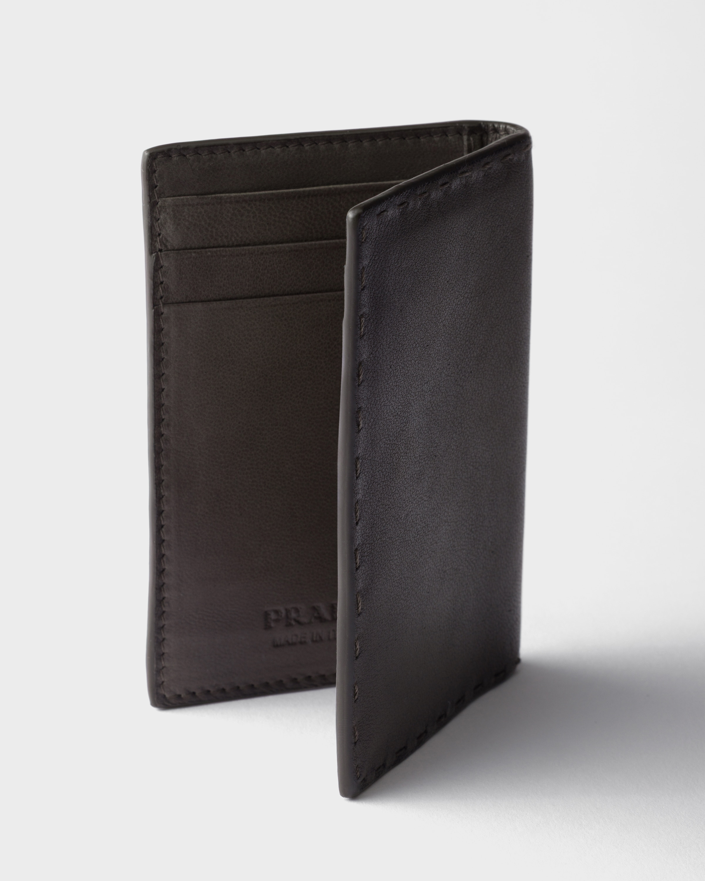 Porte-cartes en cuir vieilli PRADA Gris