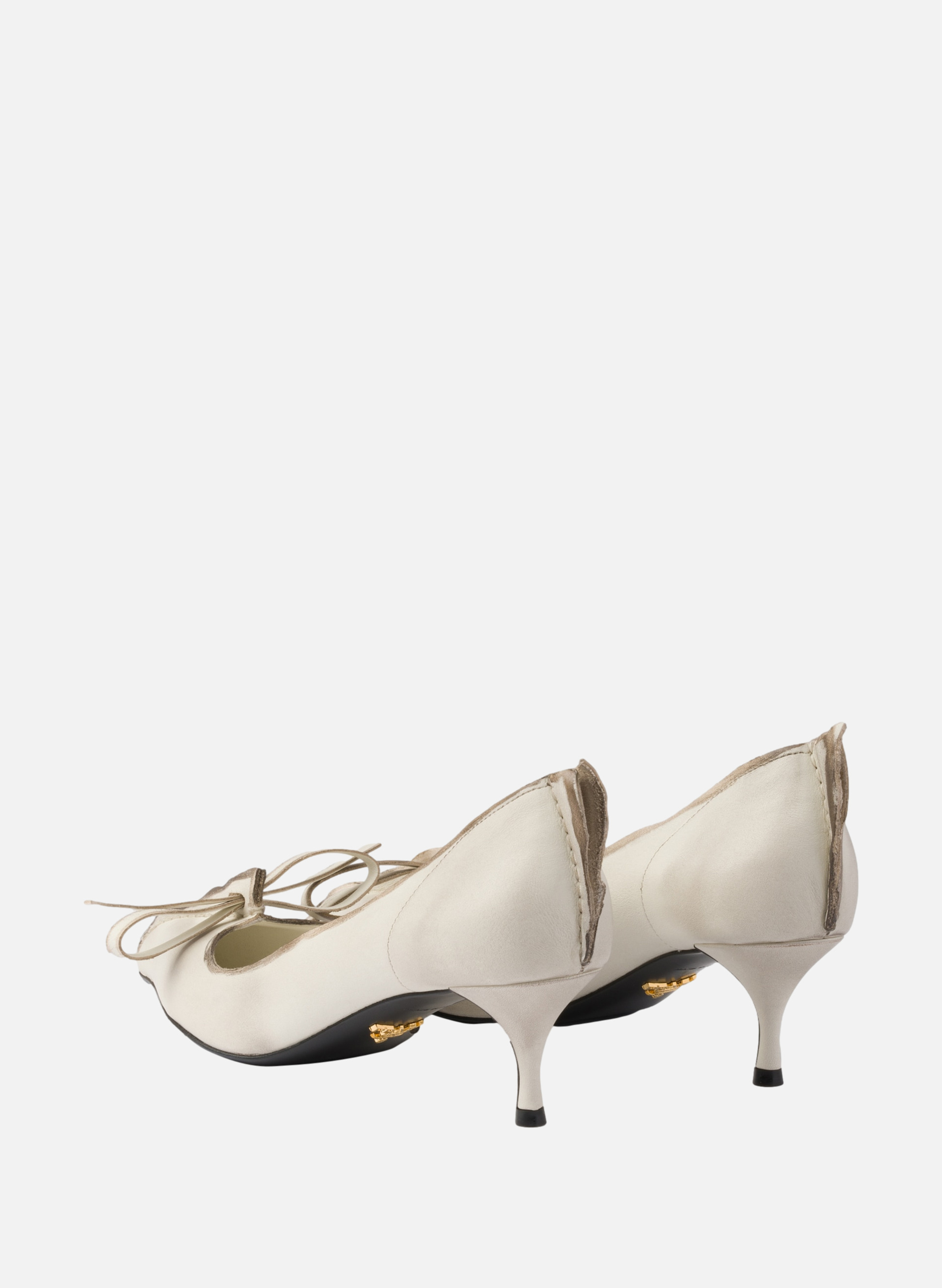 Escarpins en cuir vieilli PRADA Beige