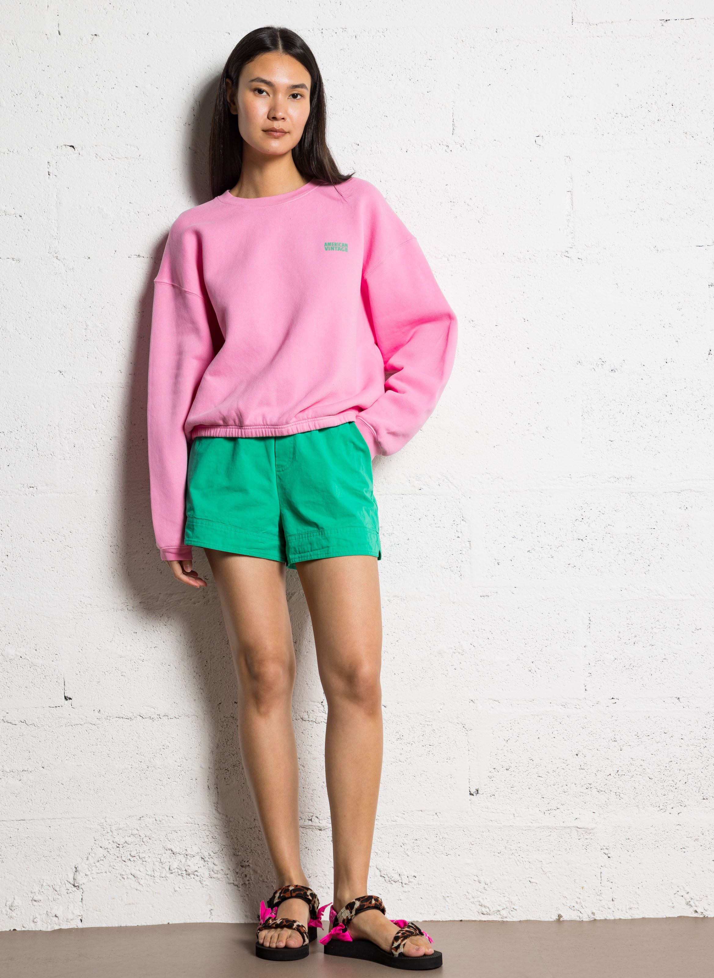 Sweat court col rond en coton mélangé izubird AMERICAN VINTAGE Rose